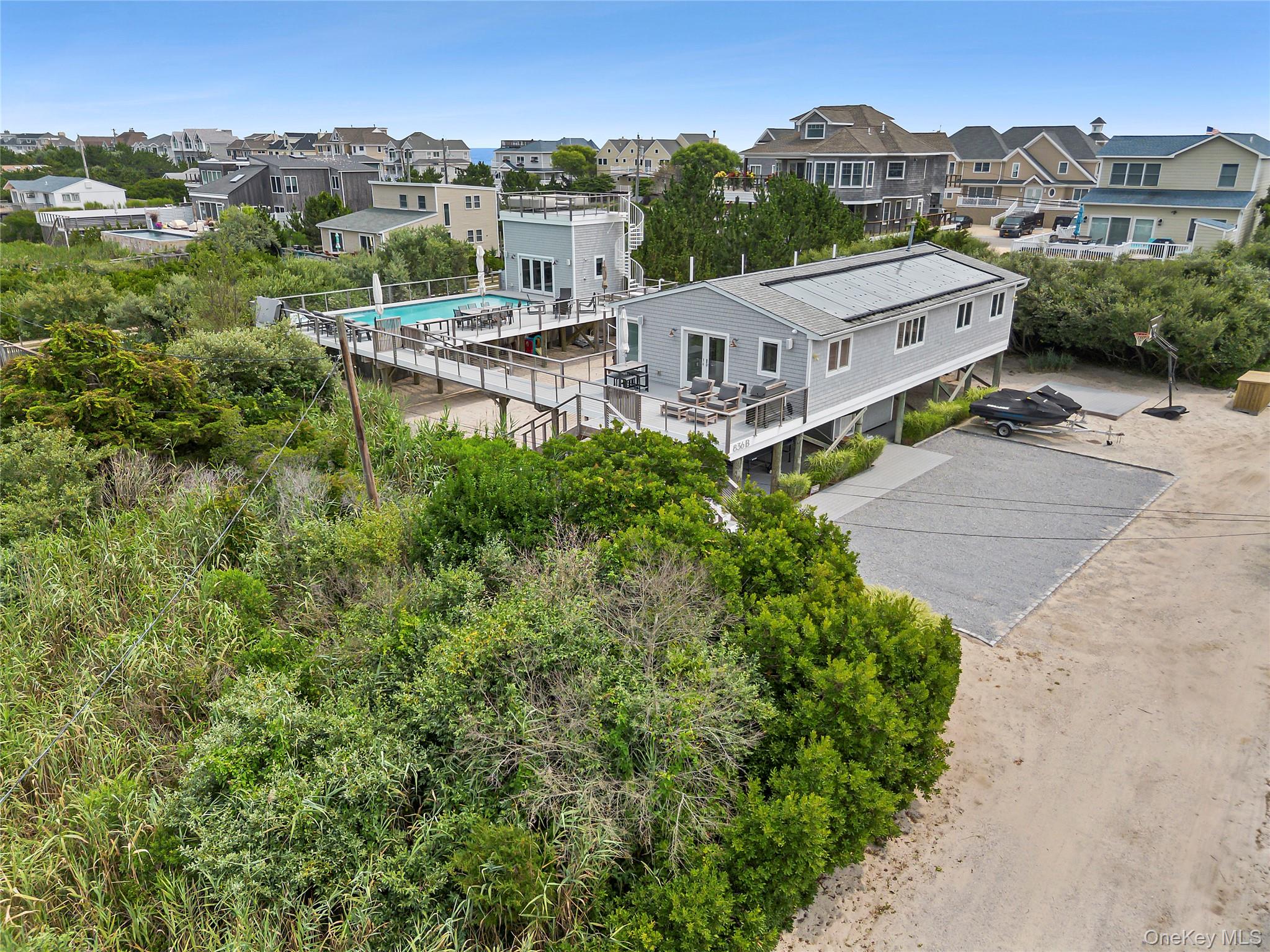 836 Dune Road Unit: B