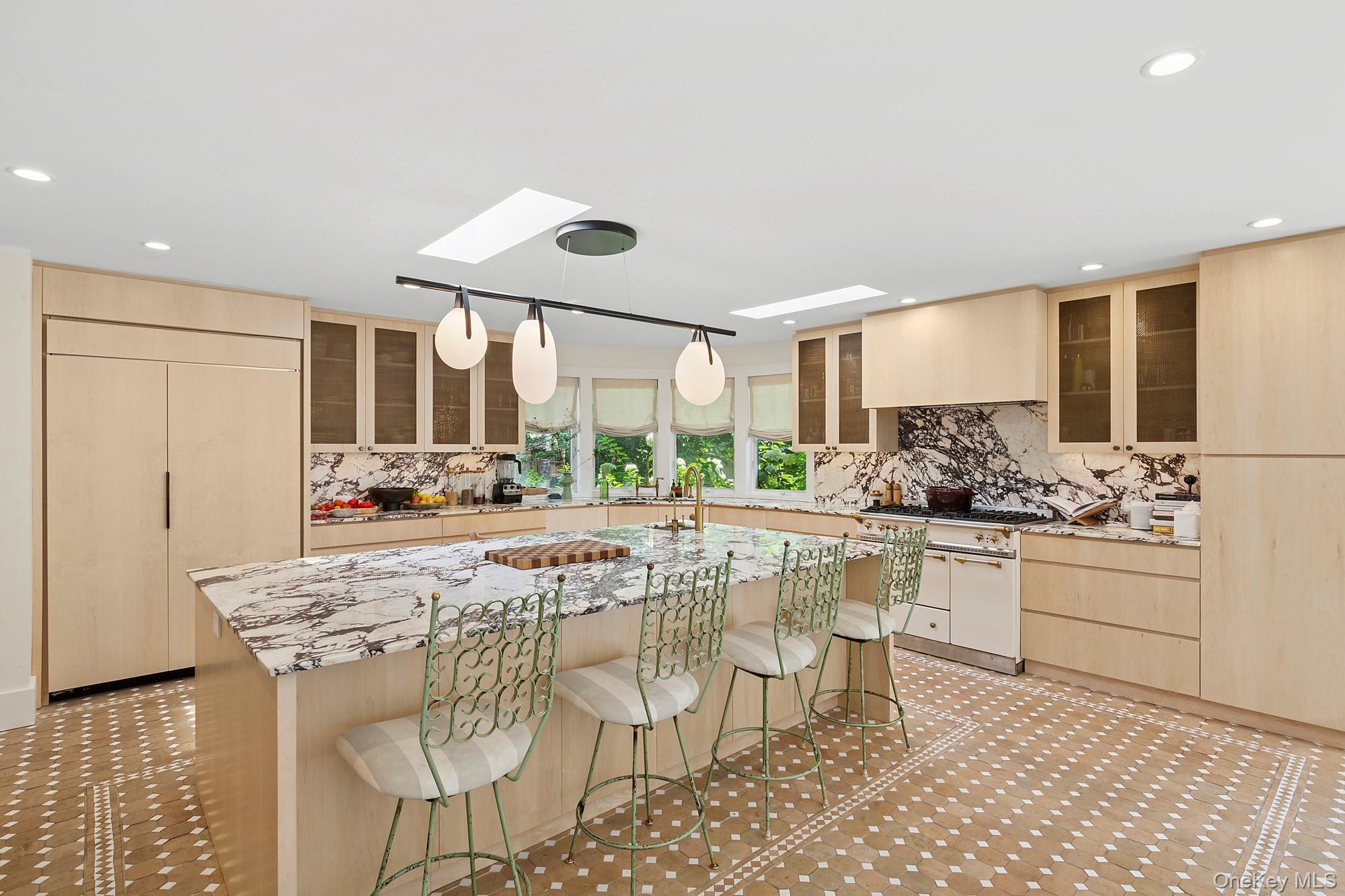 12 Honeysuckle Lane