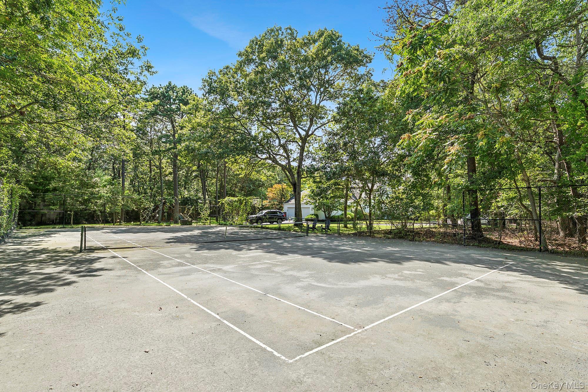 12 Honeysuckle Lane