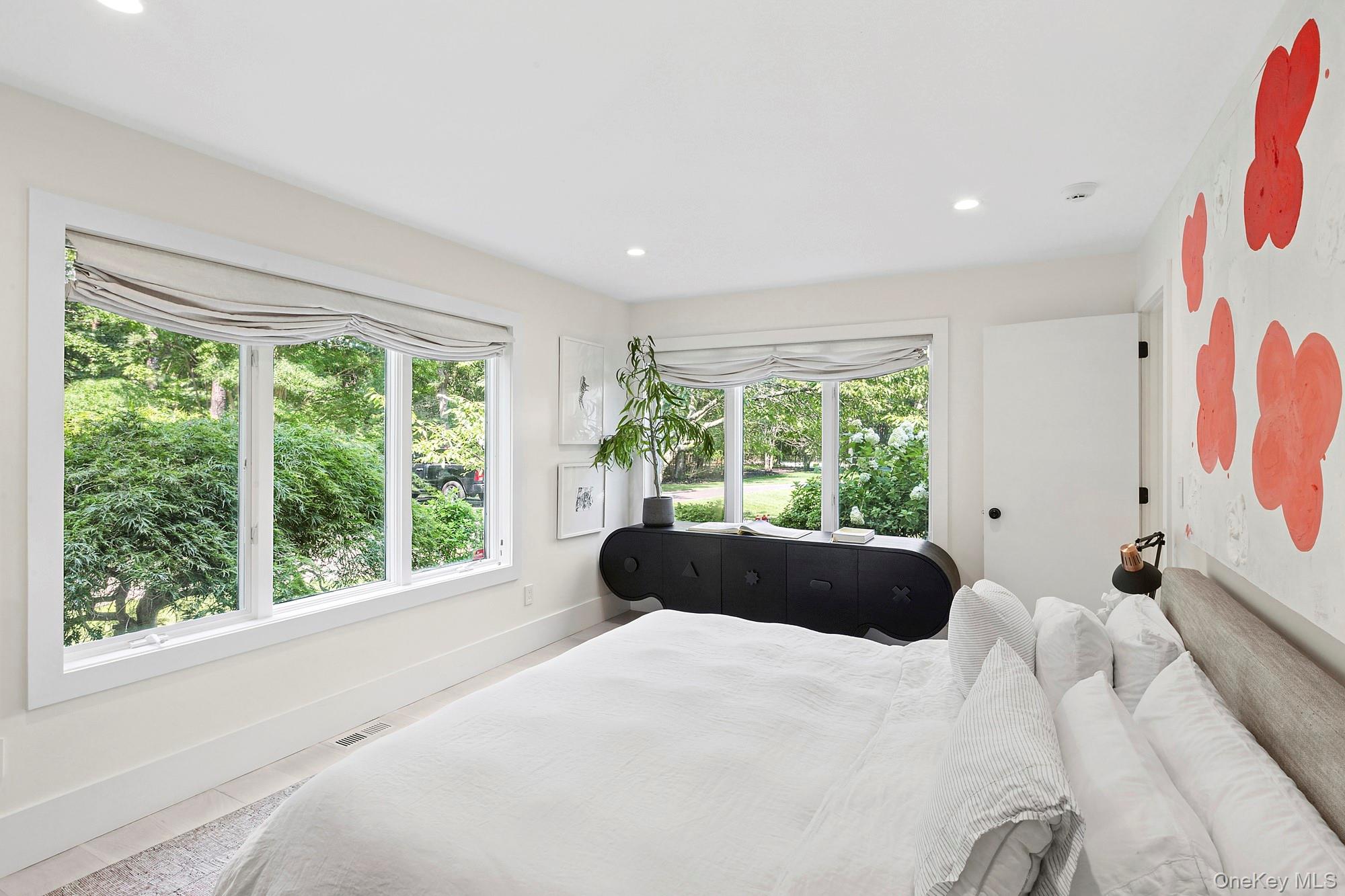 12 Honeysuckle Lane