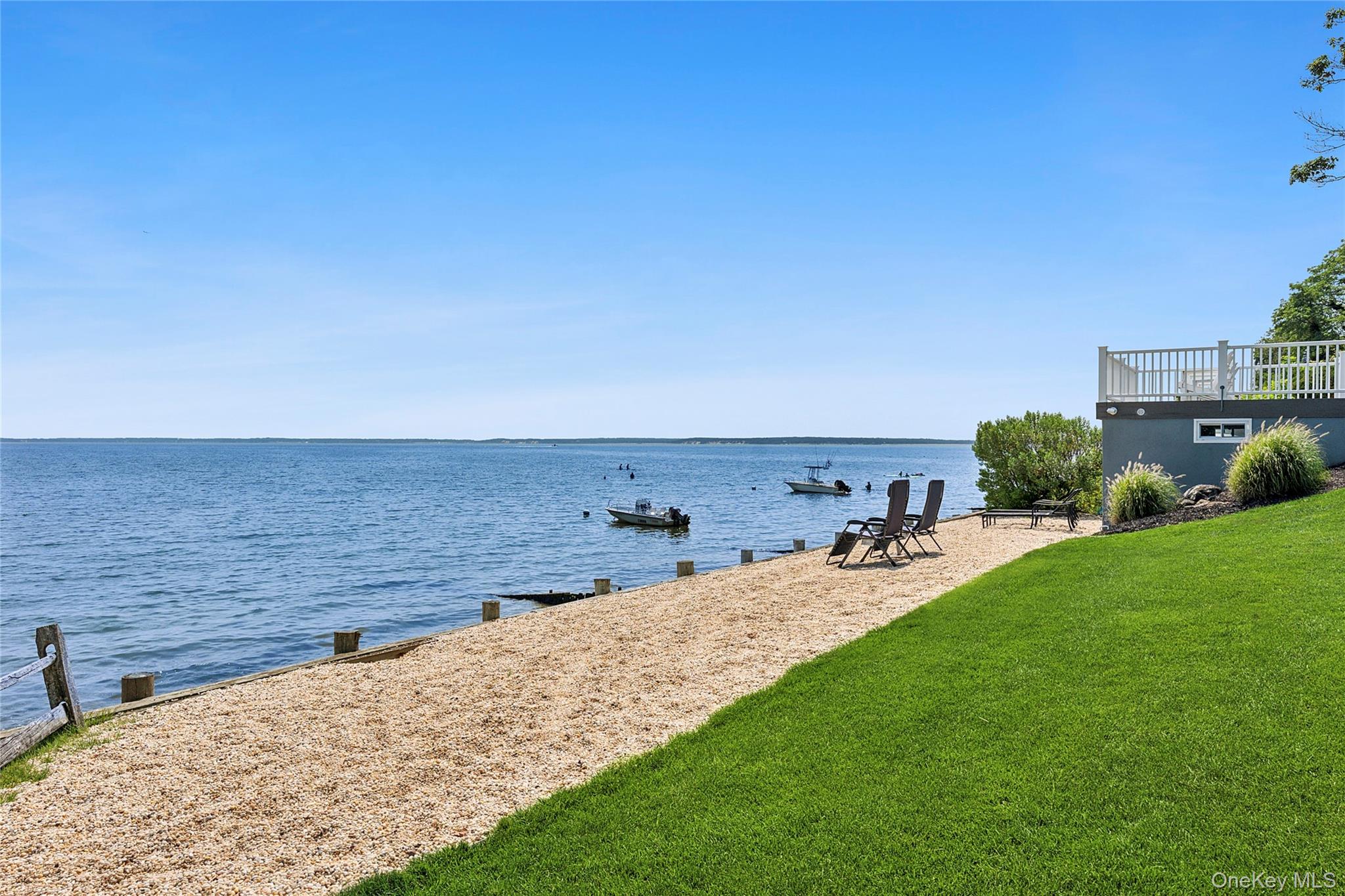 5218 Peconic Bay Boulevard