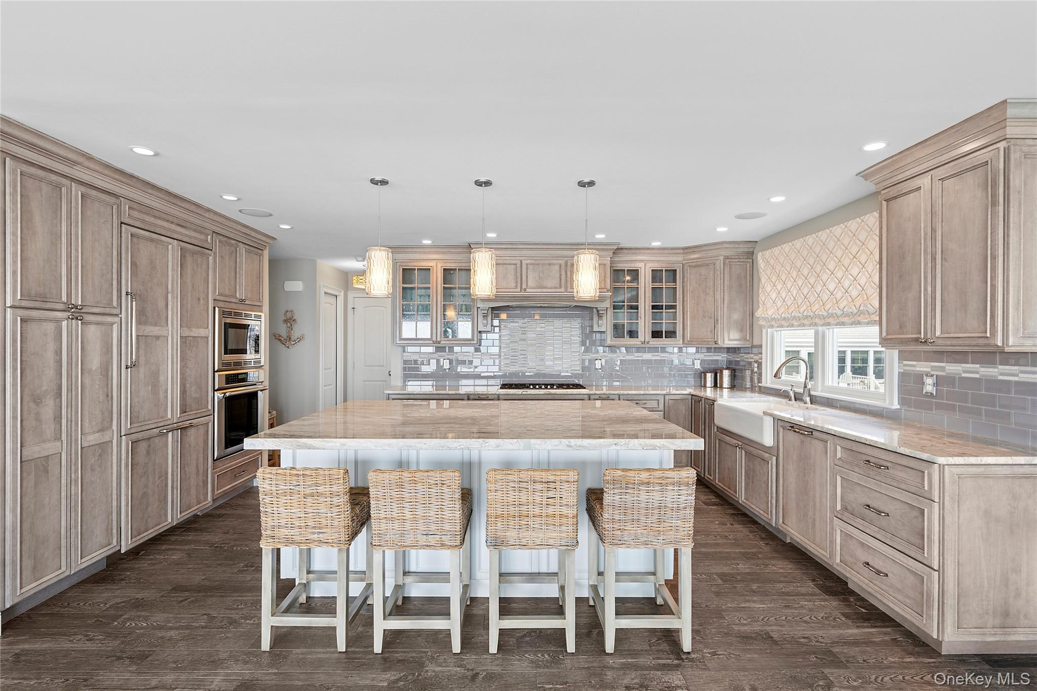 5218 Peconic Bay Boulevard