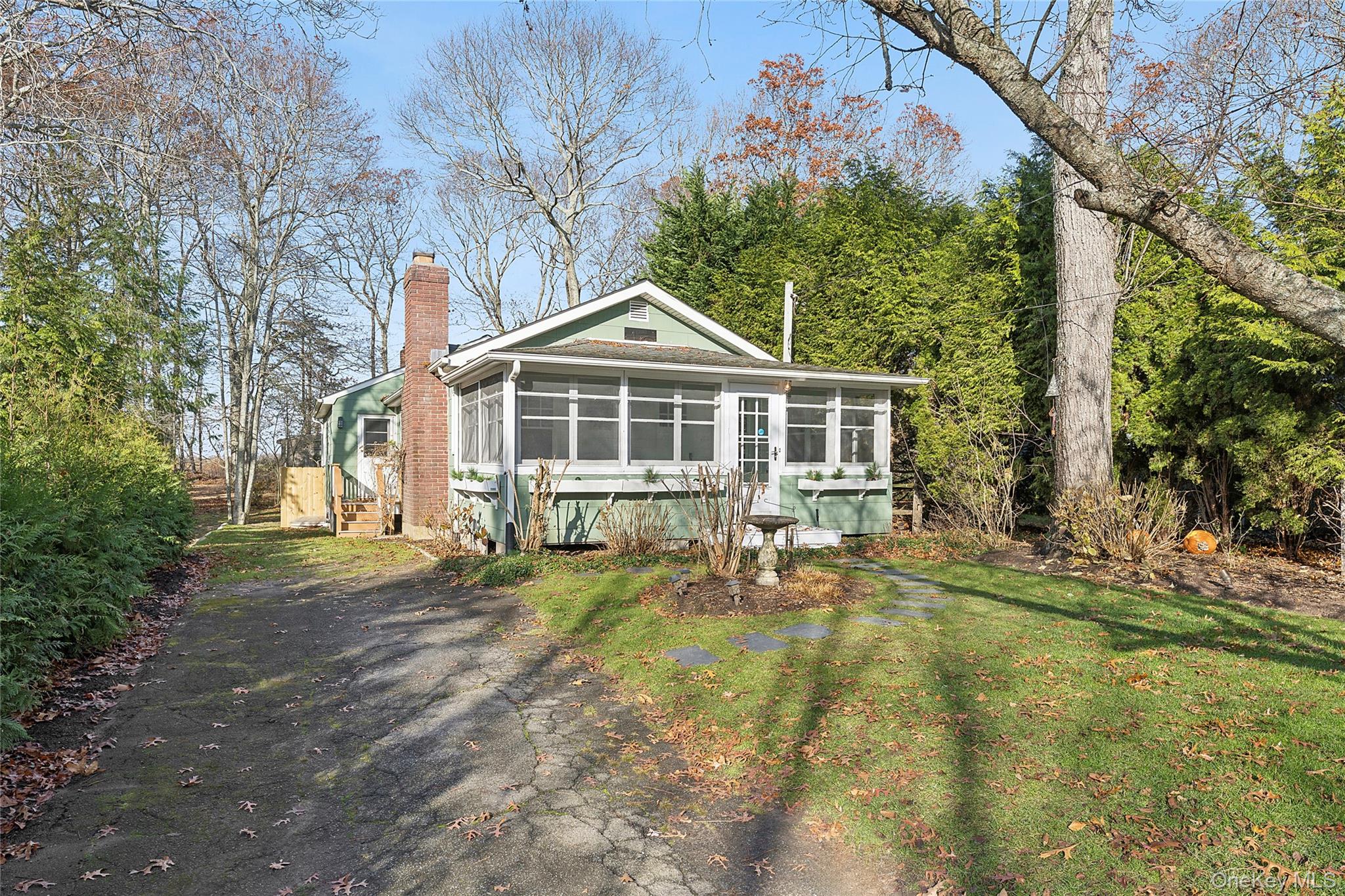 5875 Peconic Bay Boulevard