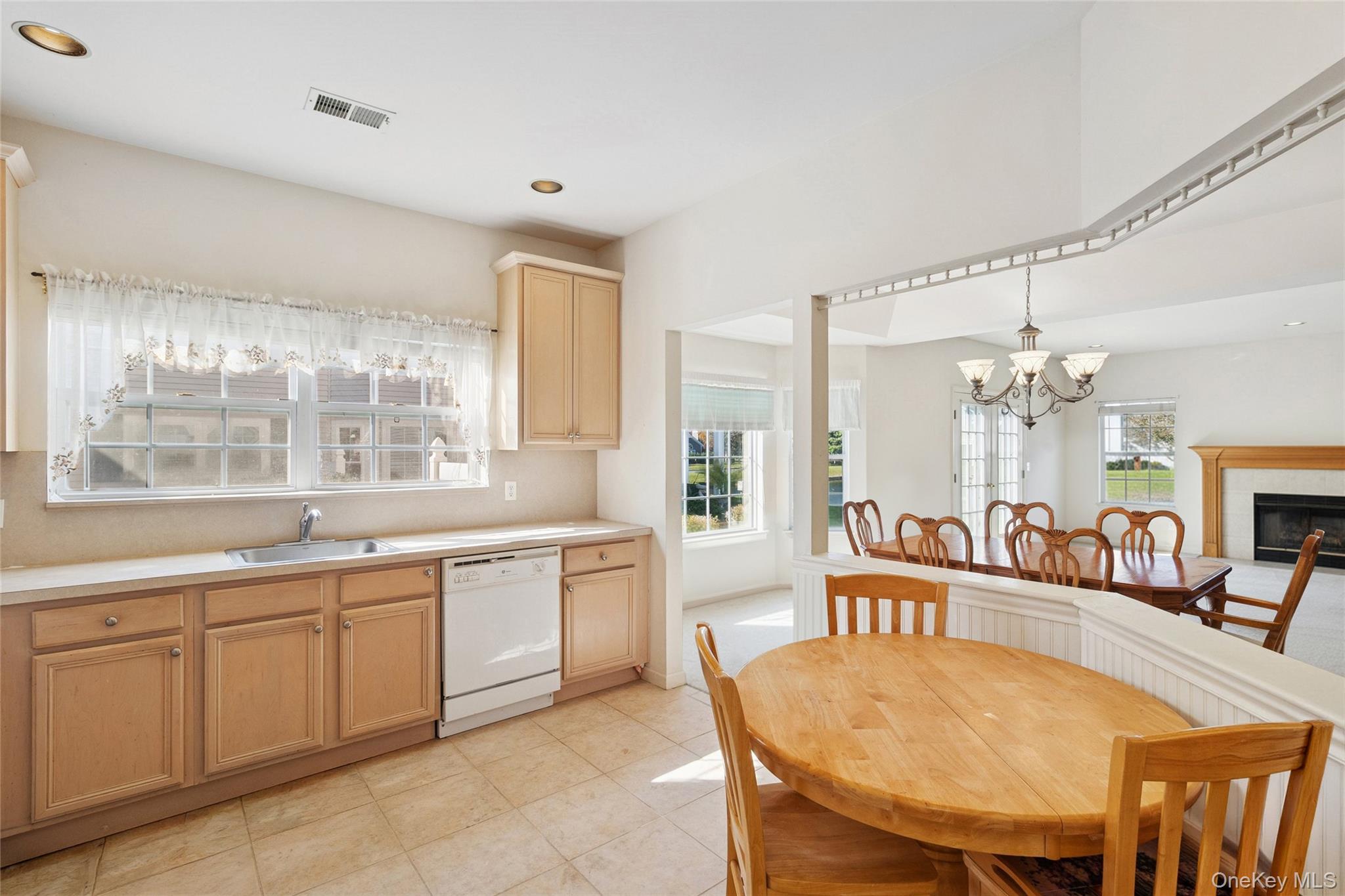 546 Highland Court