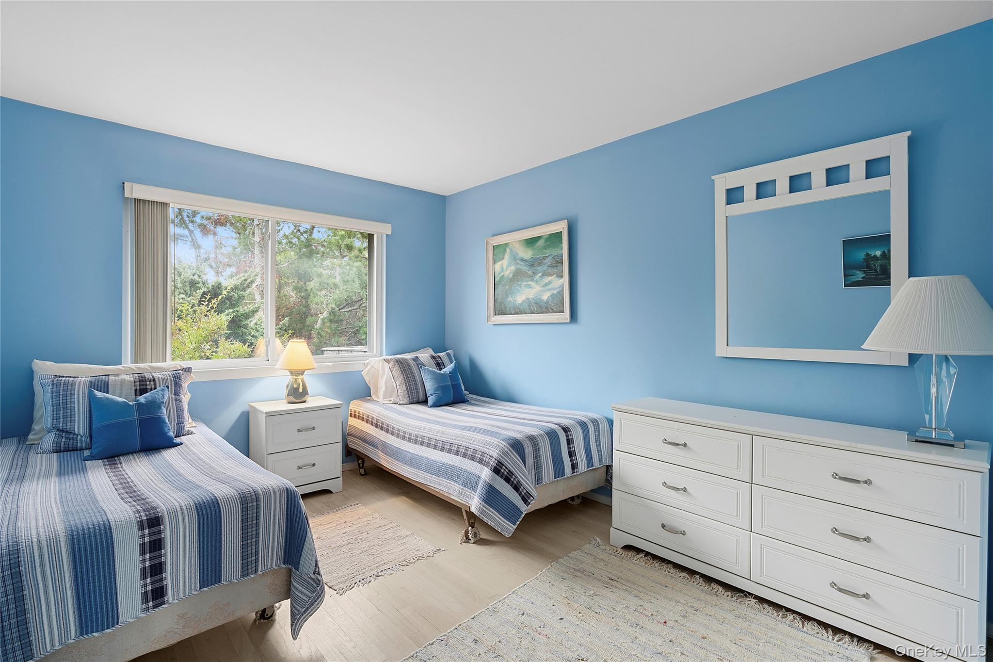 542 Dune Road