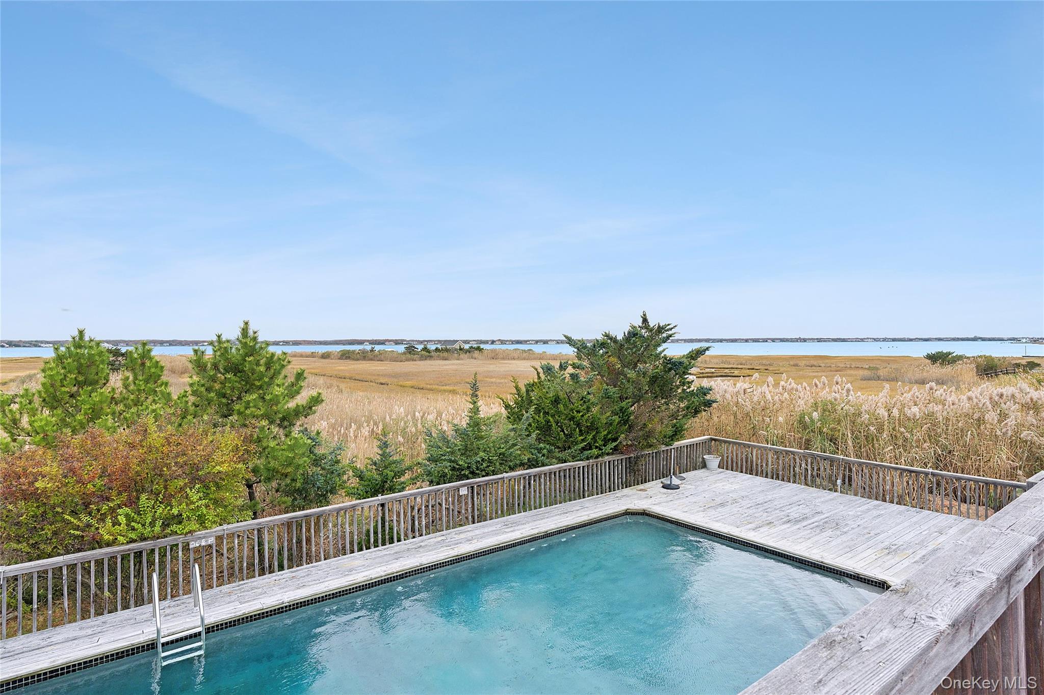 542 Dune Road