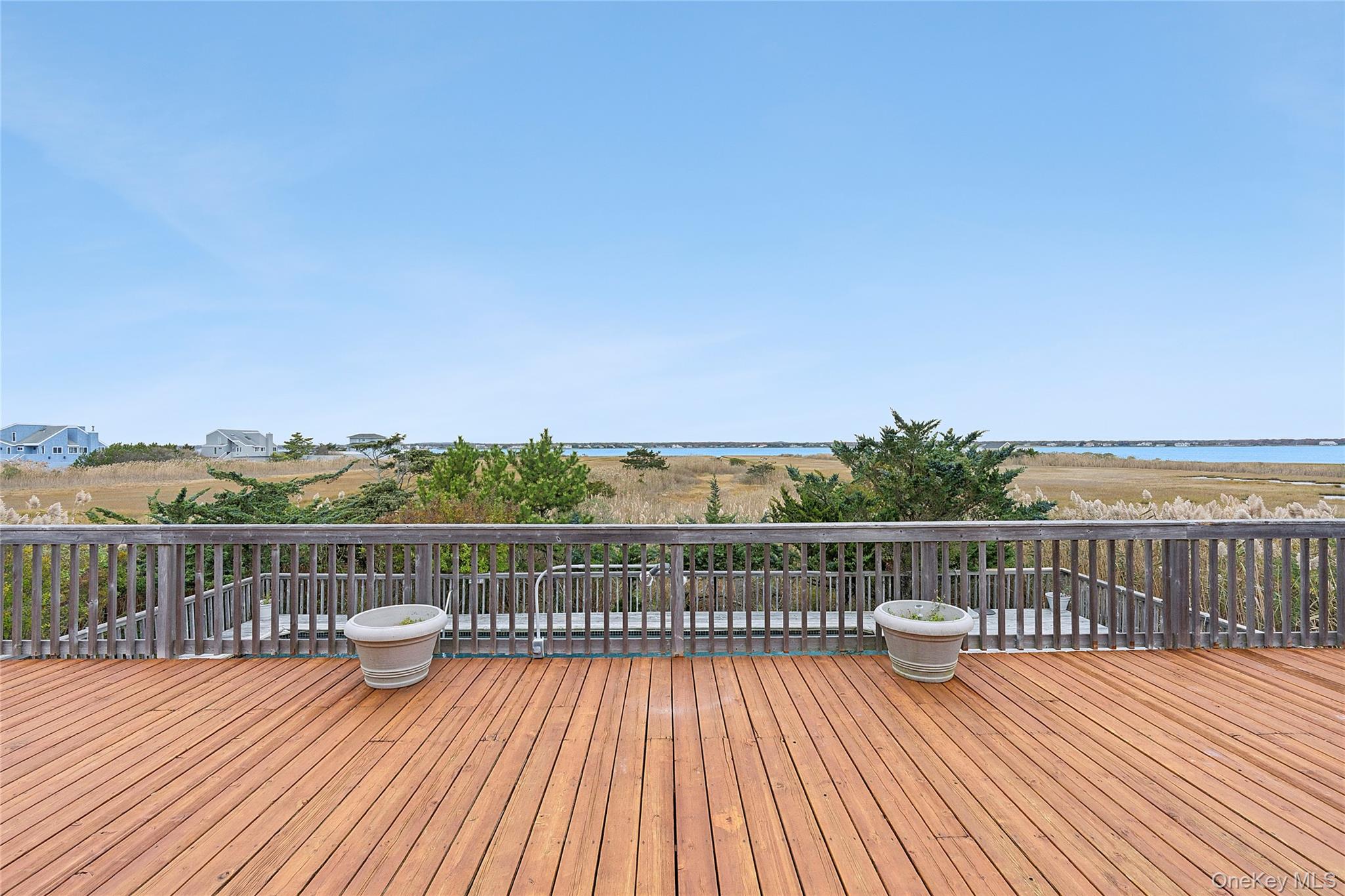 542 Dune Road