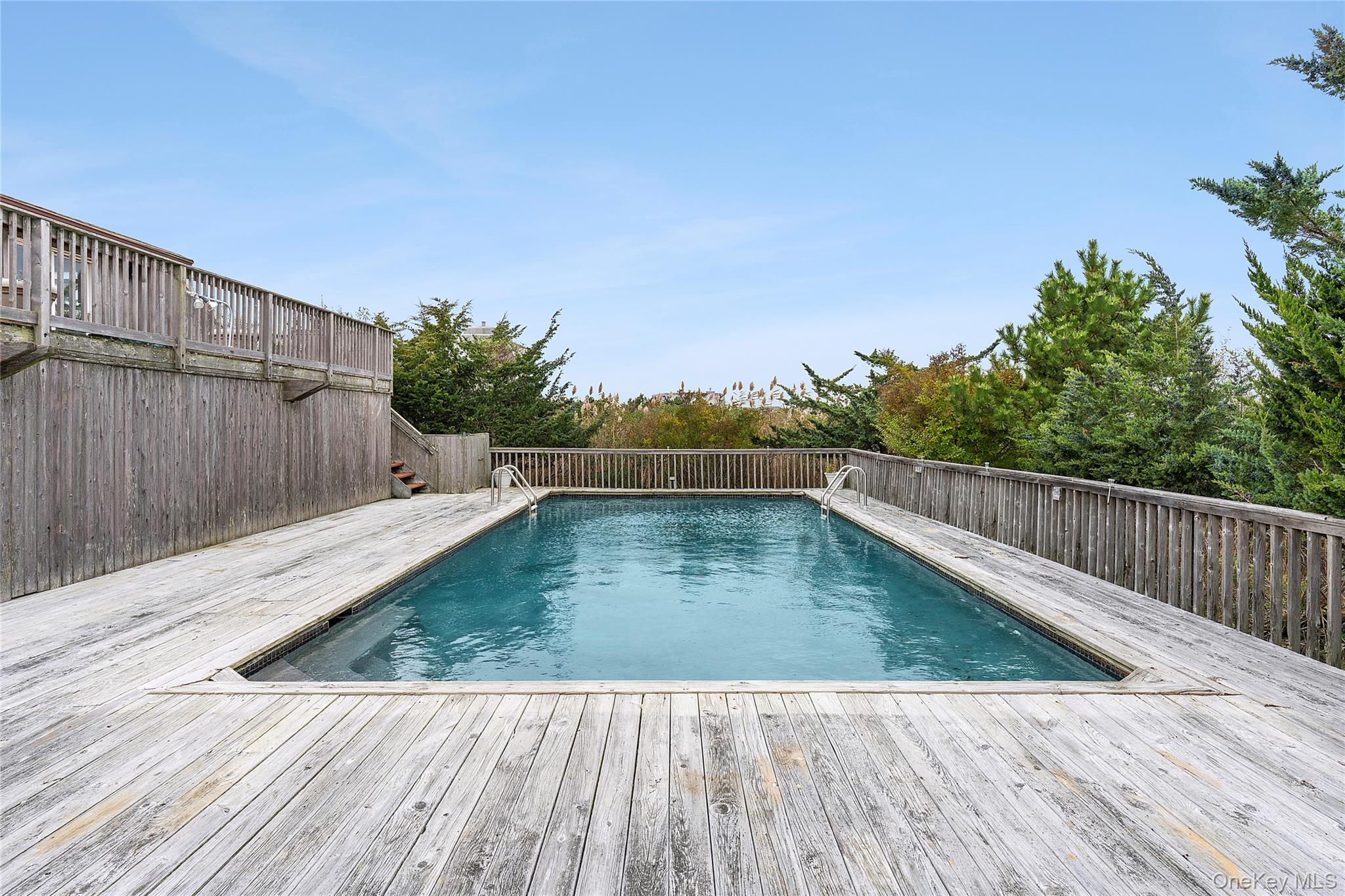 542 Dune Road