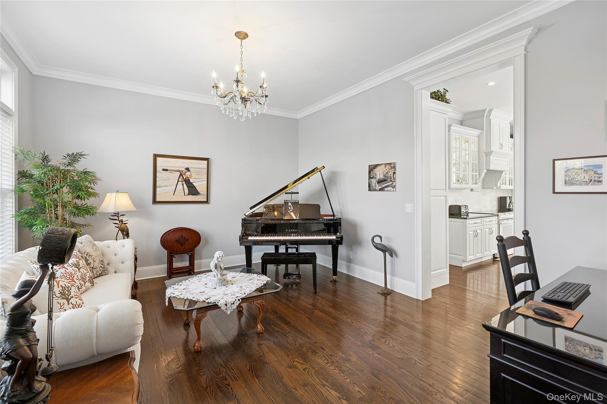 106 E Tiana Road
