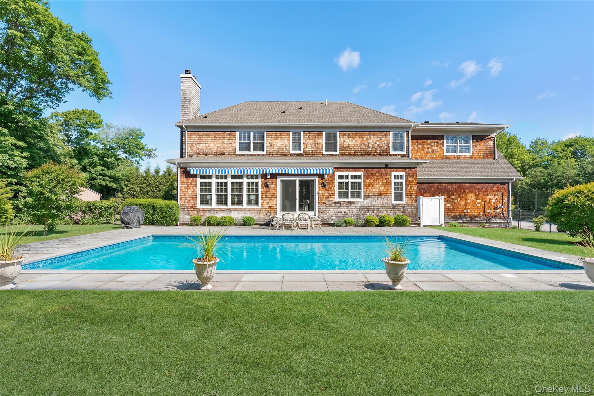 106 E Tiana Road