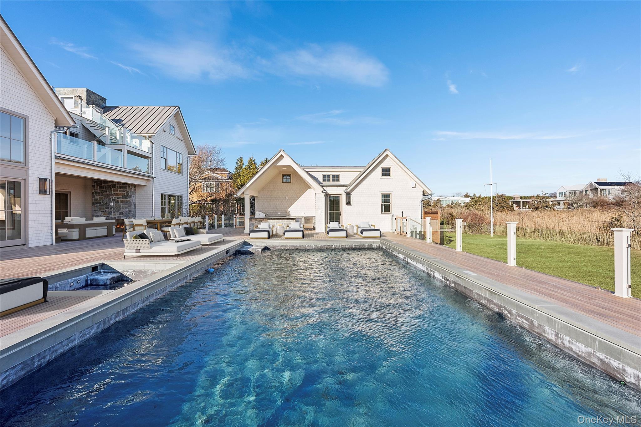 32 Quogo Neck Lane