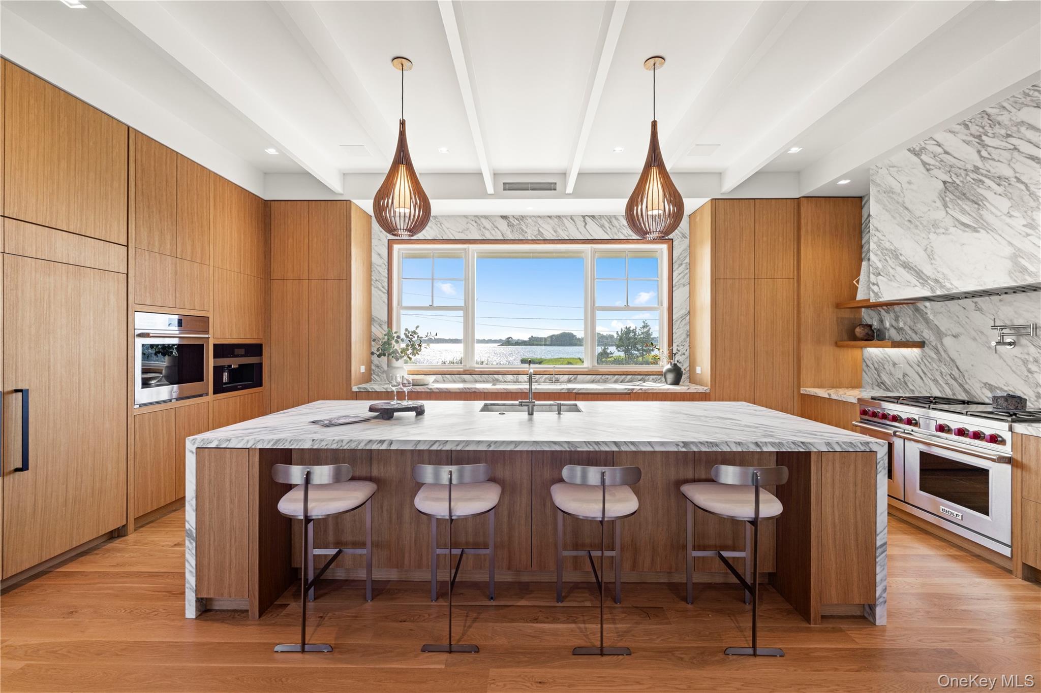 32 Quogo Neck Lane