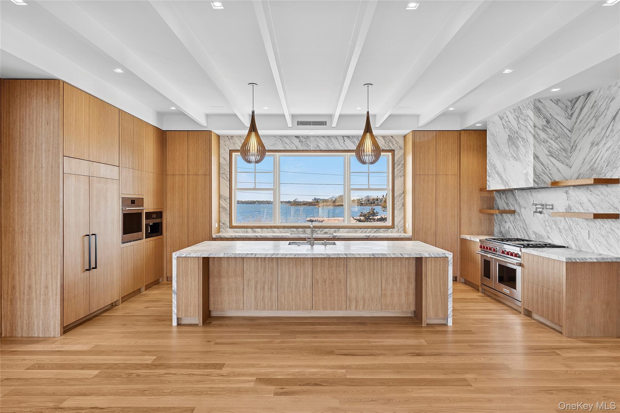 32 Quogo Neck Lane