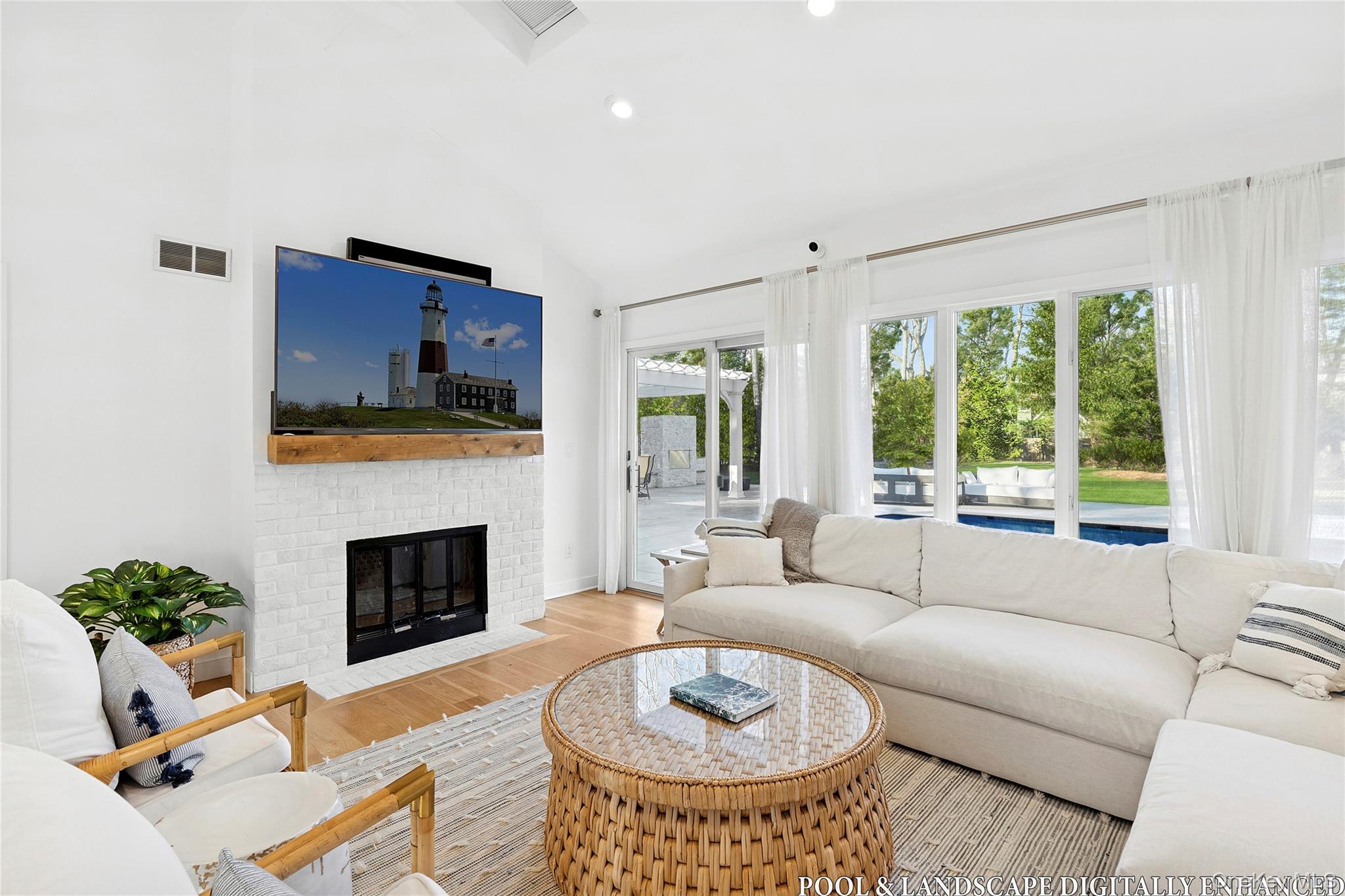 47 Bridle Path