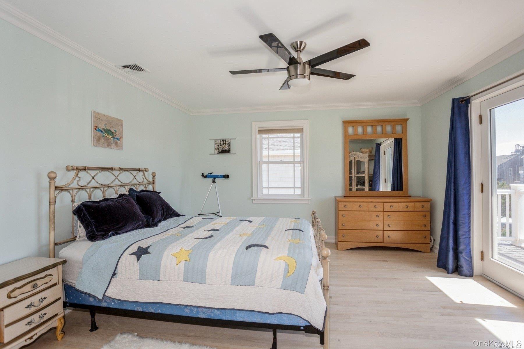 676 Dune Road