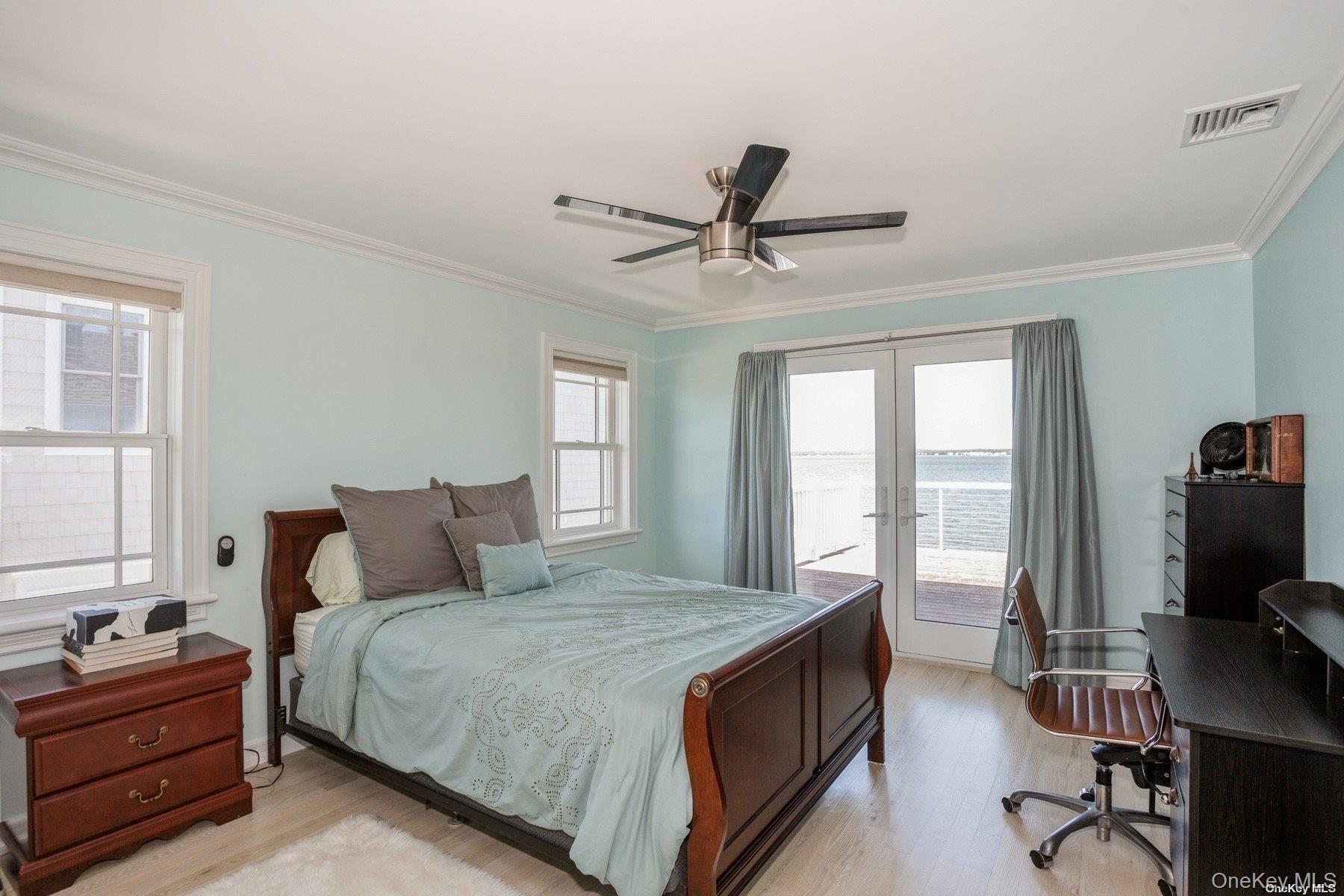 676 Dune Road