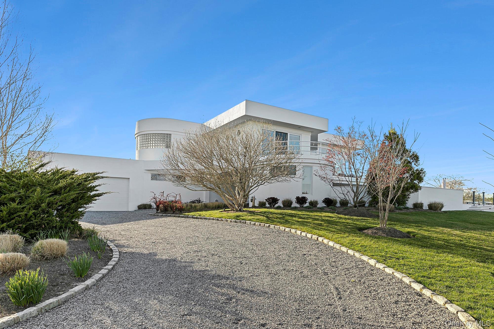3 Old Meadow Bend