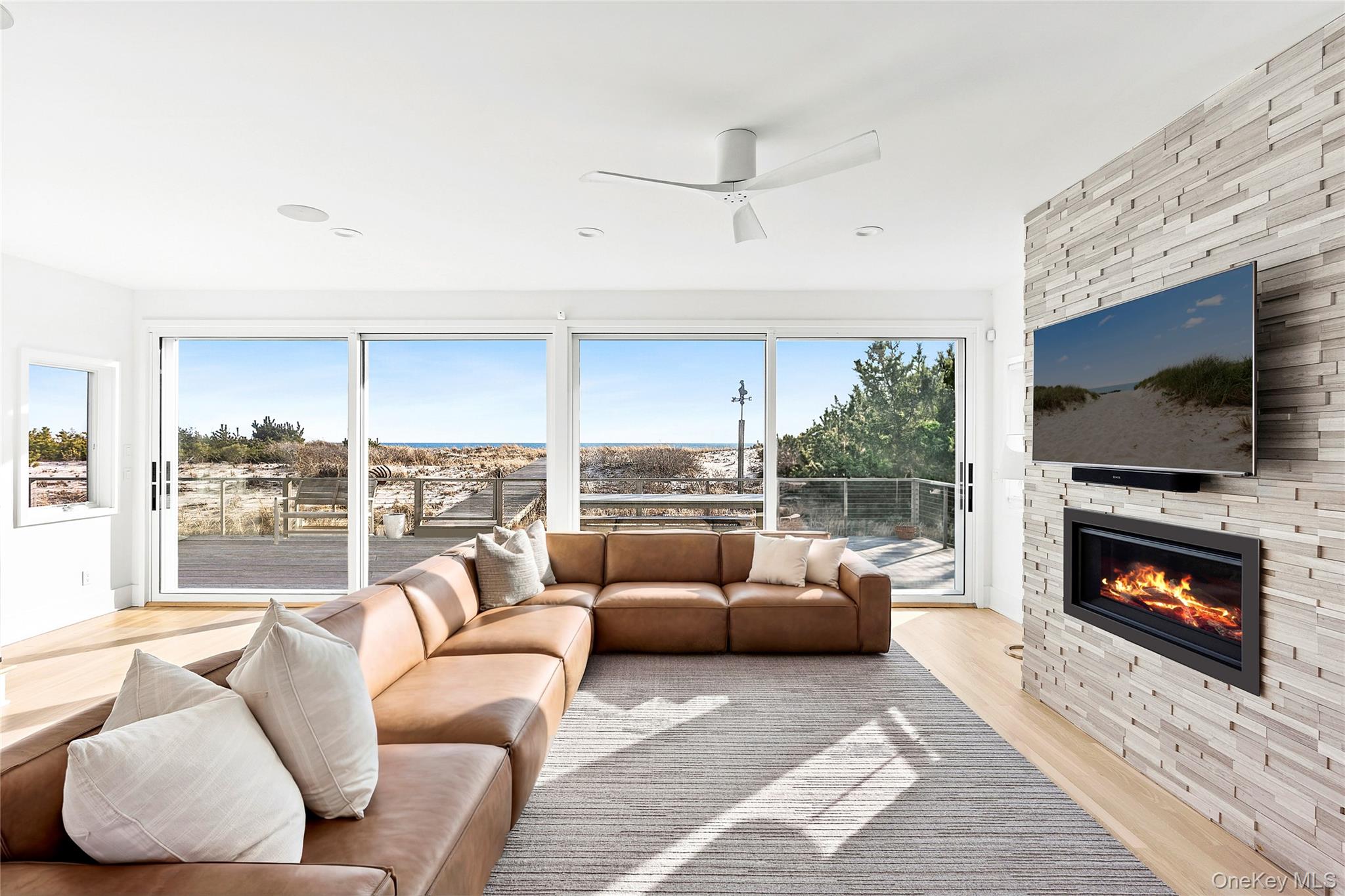 617 Dune Road
