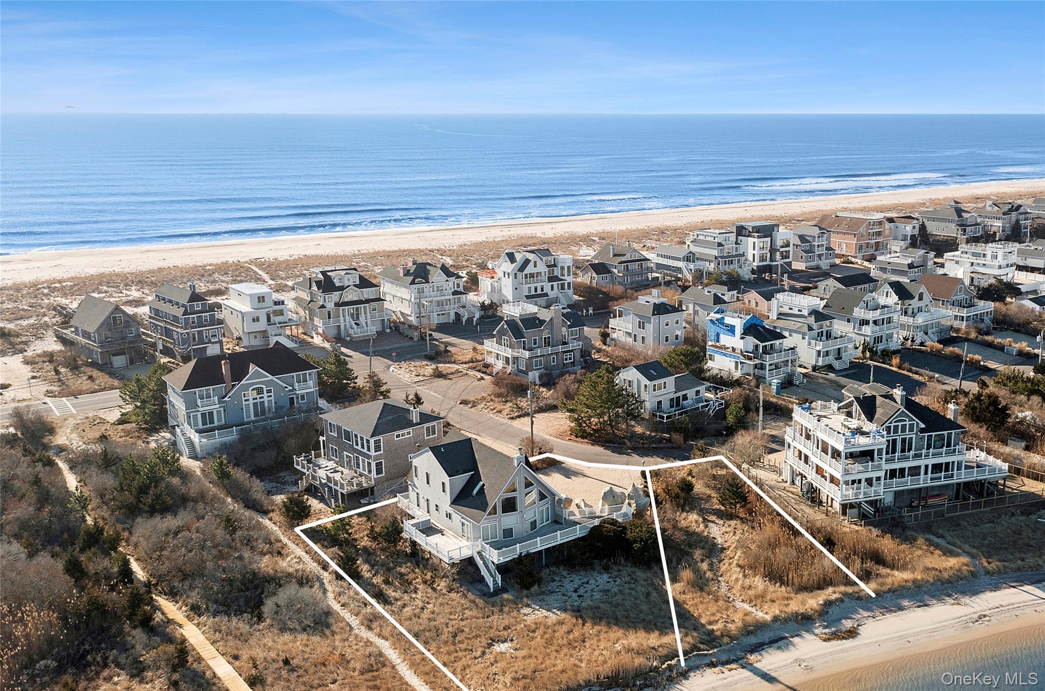 8 Dune Lane