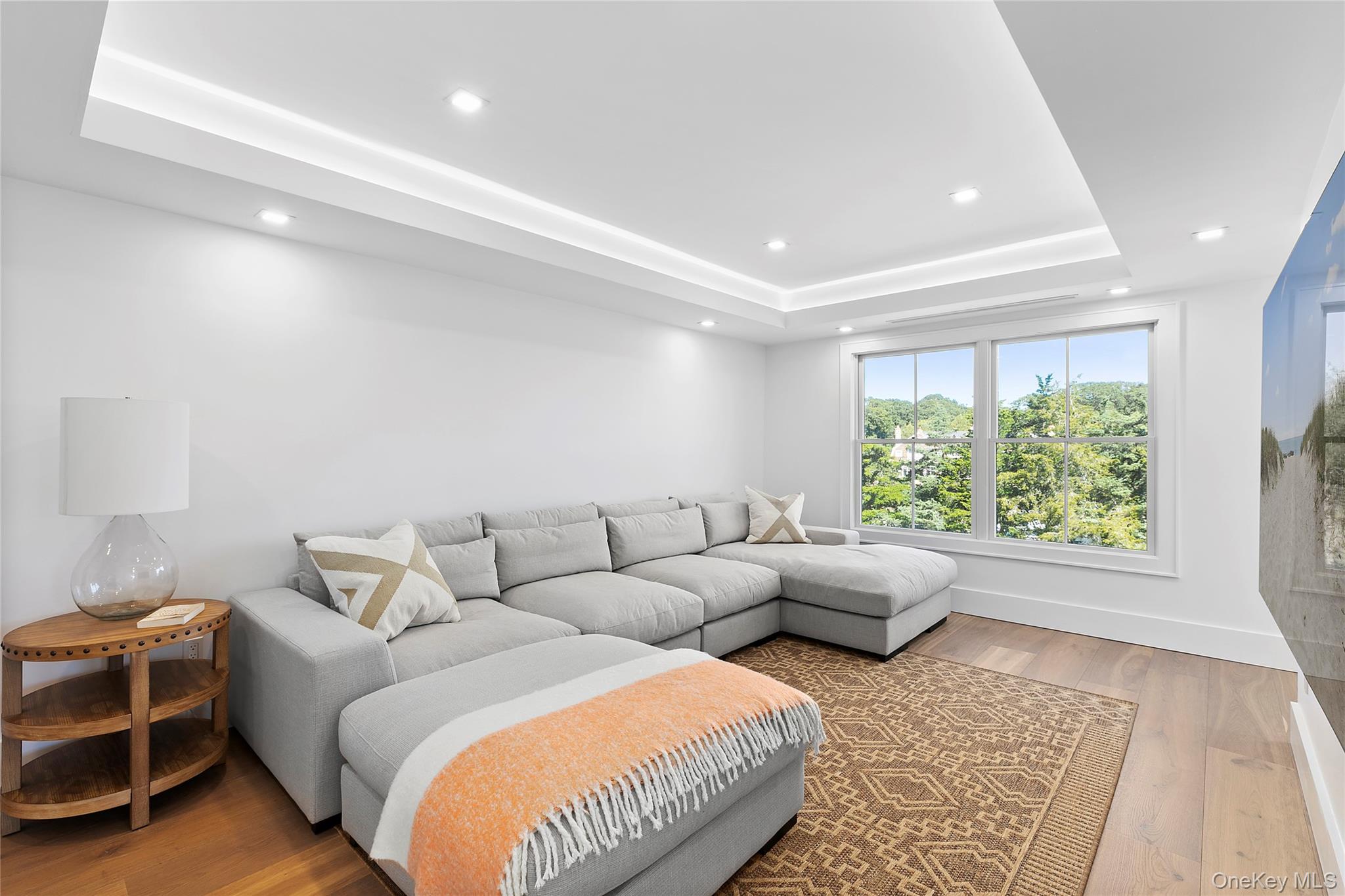 11 Bay Road
