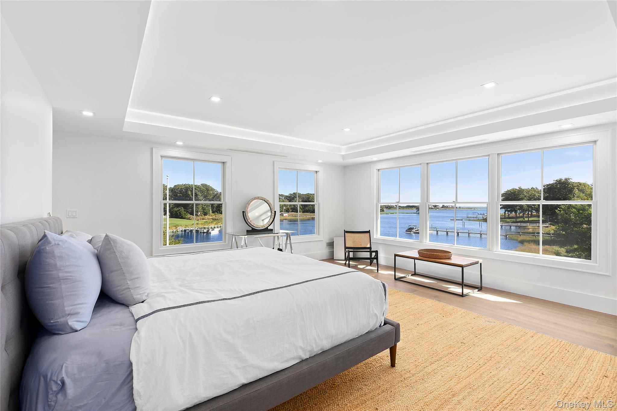 11 Bay Road