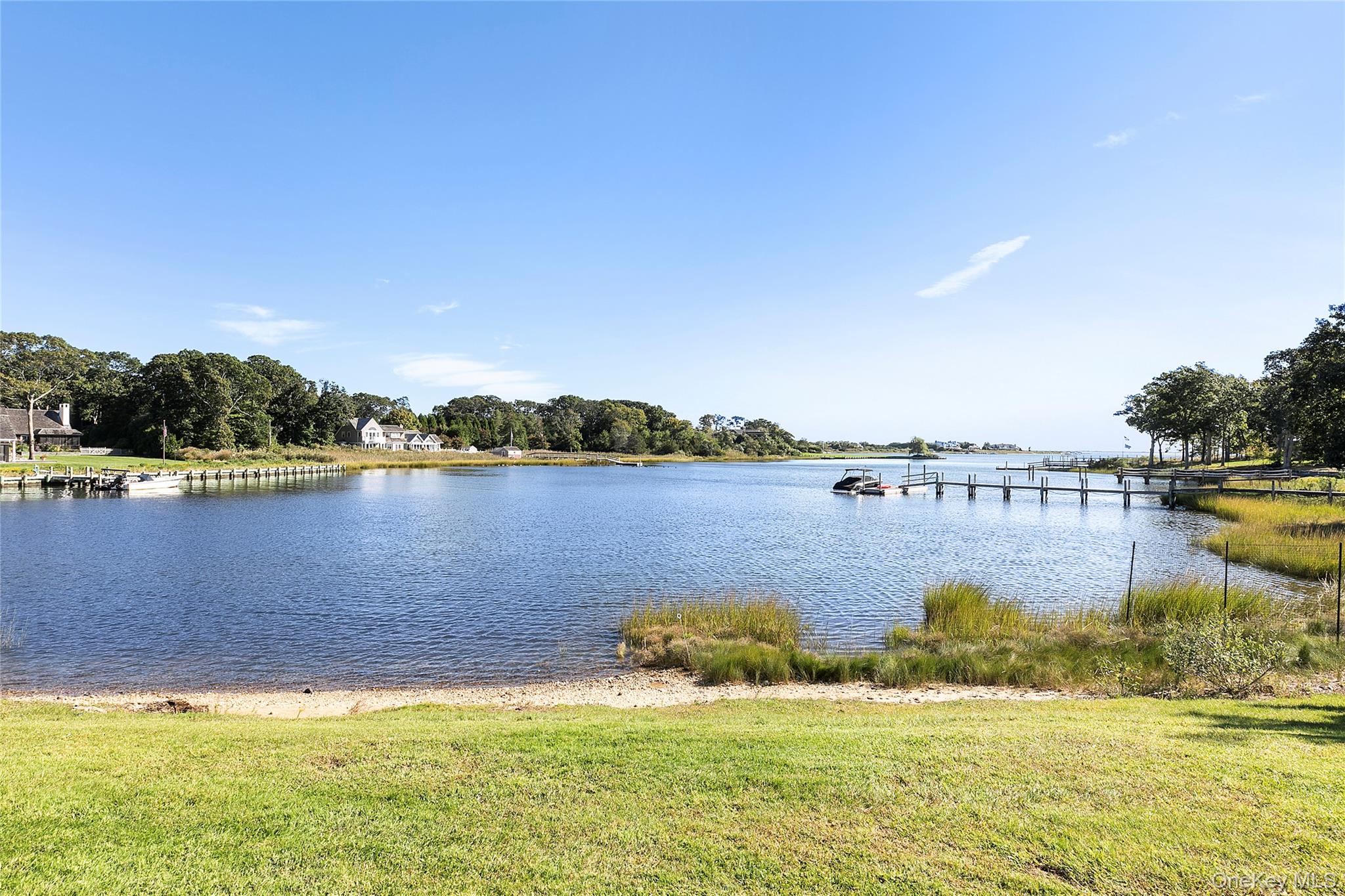 11 Bay Road