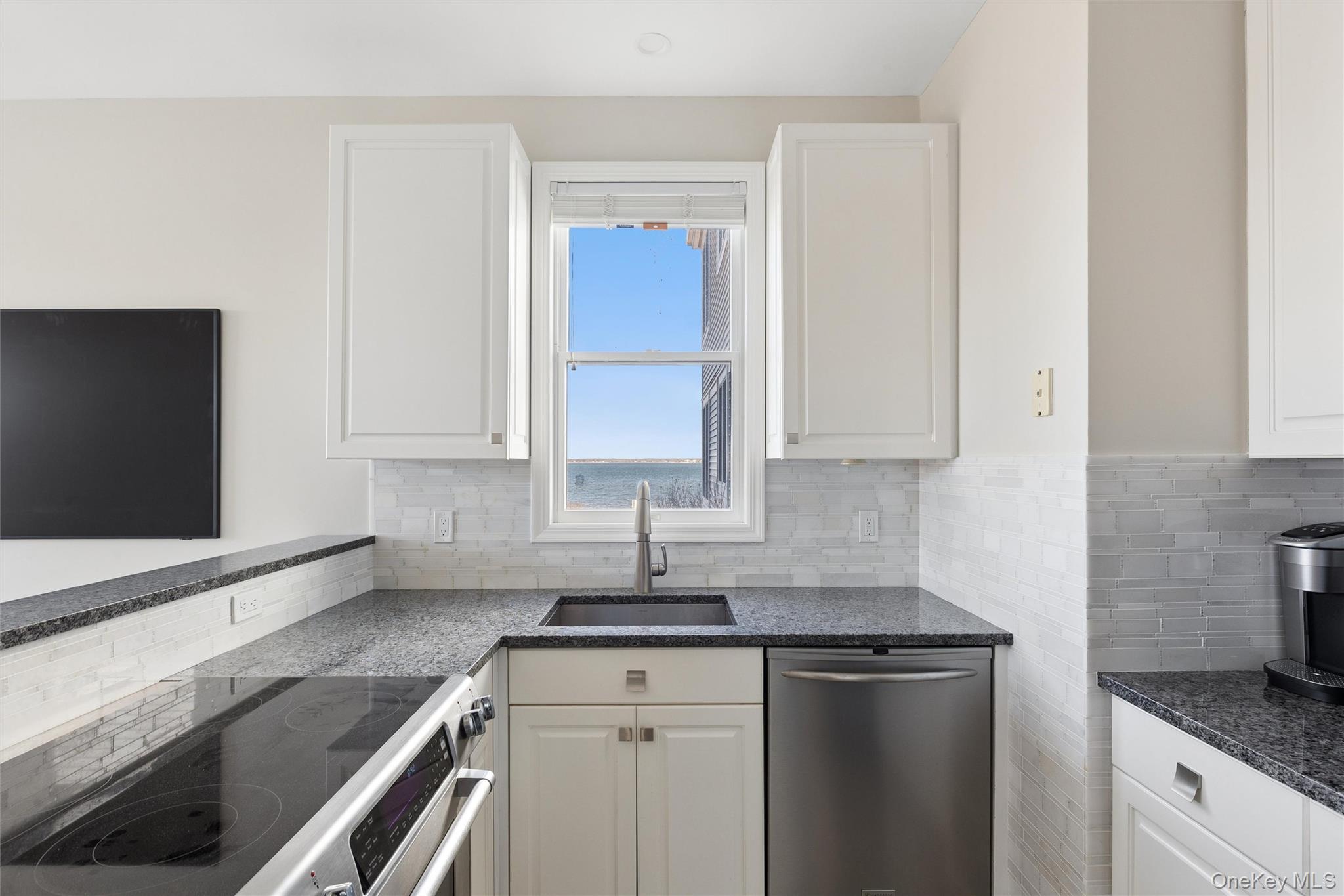 580 Dune Road Unit: 3