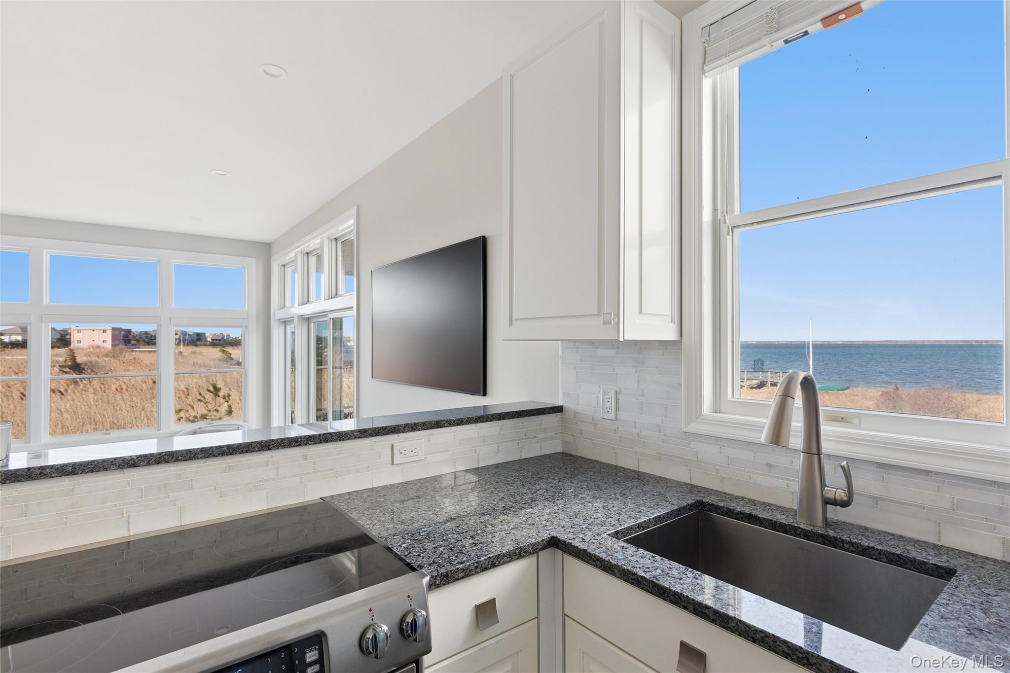 580 Dune Road Unit: 3
