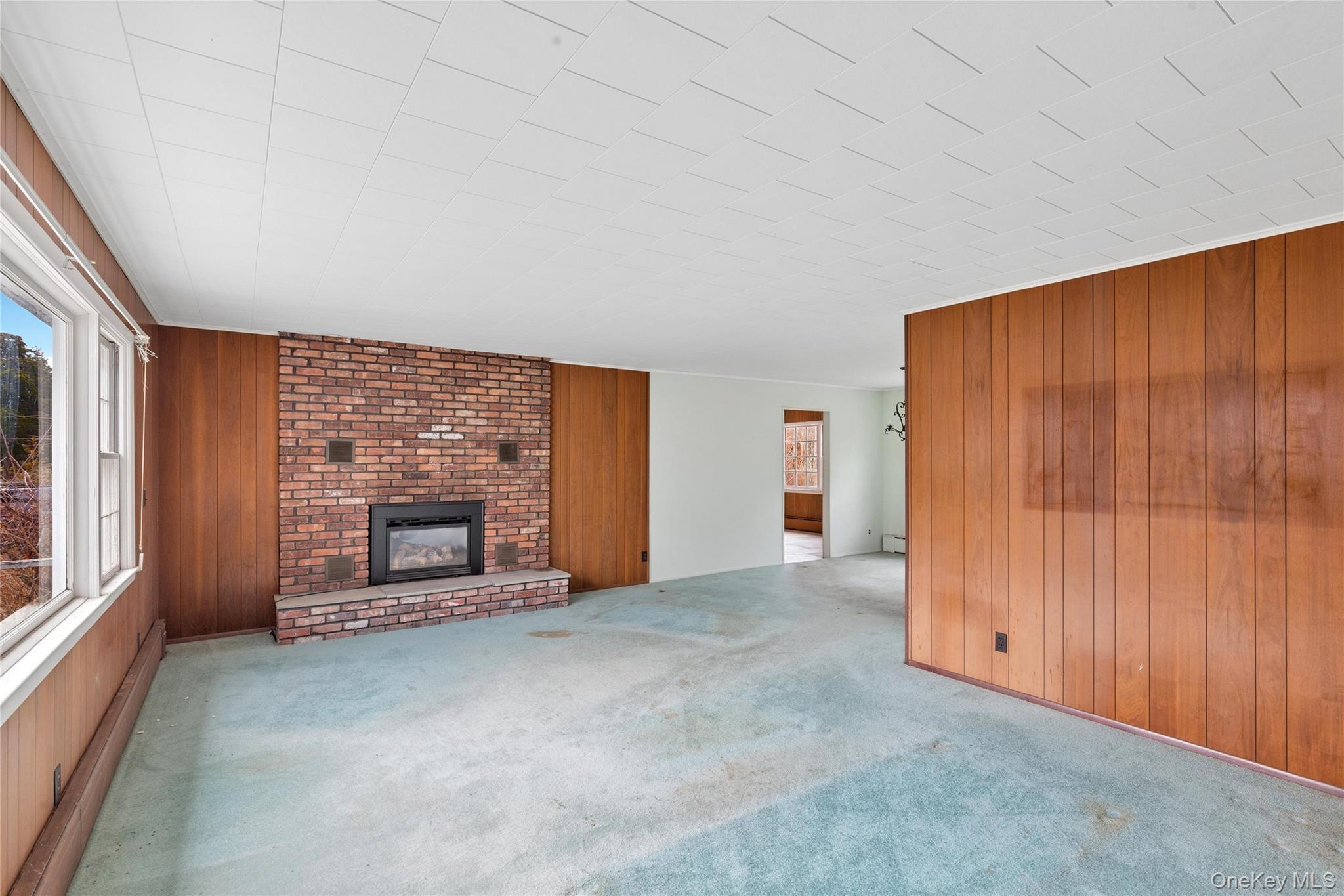 4 E Rampasture Road