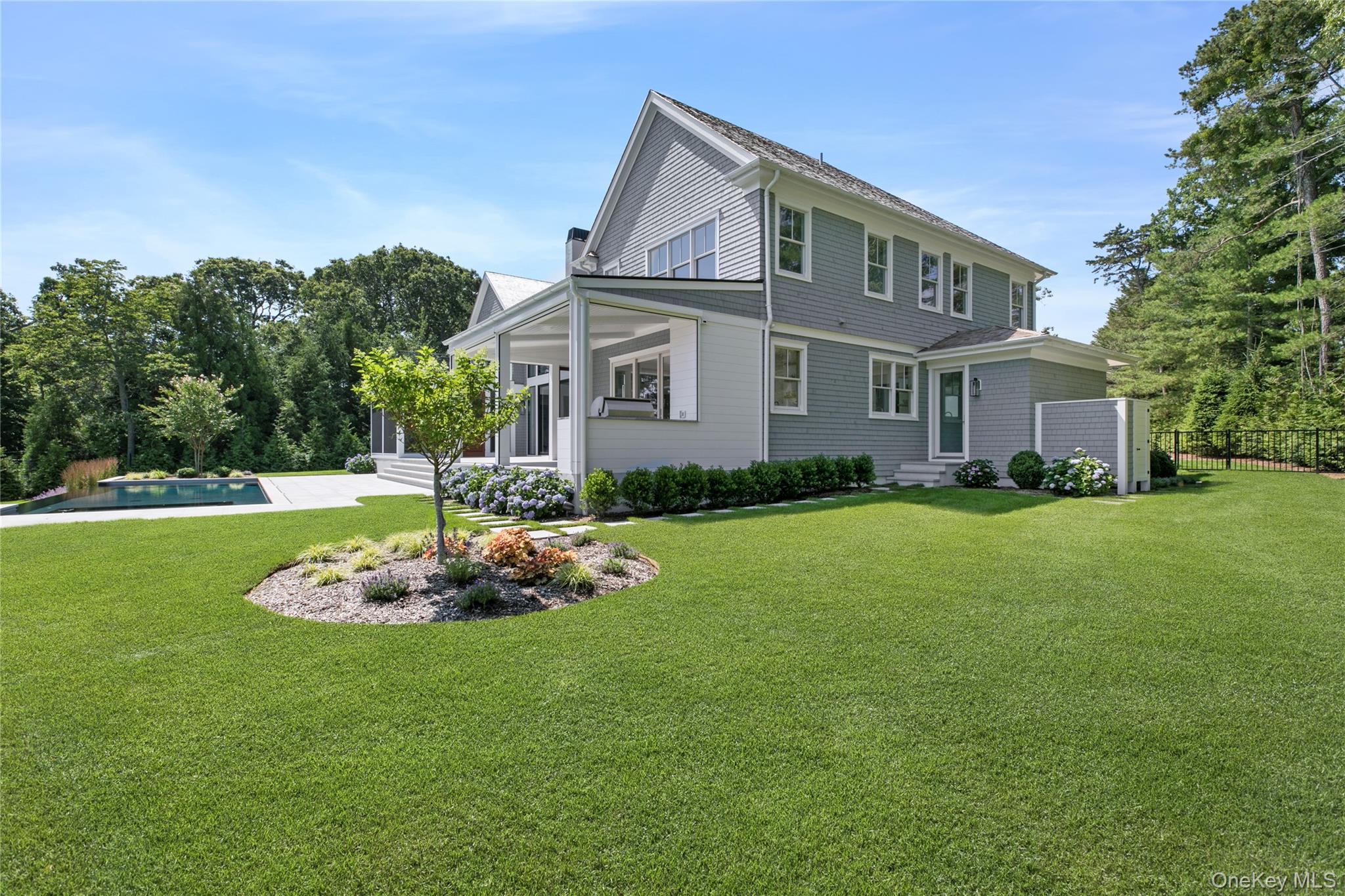 15 Old Point Road