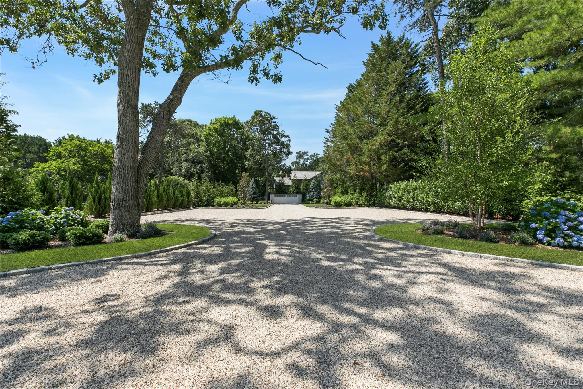 15 Old Point Road