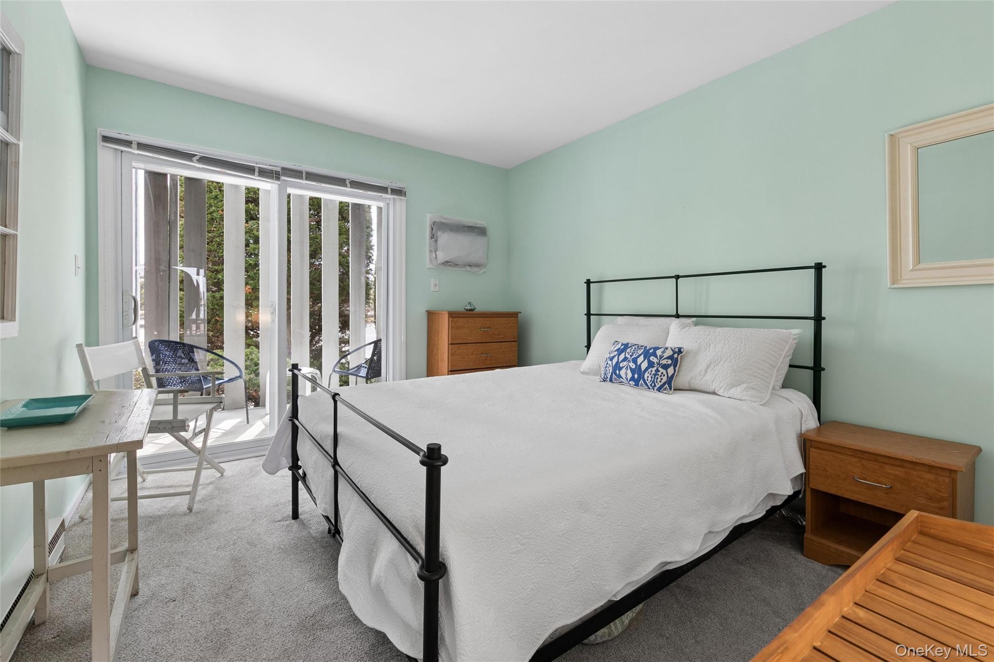 274 Dune Road Unit: 9