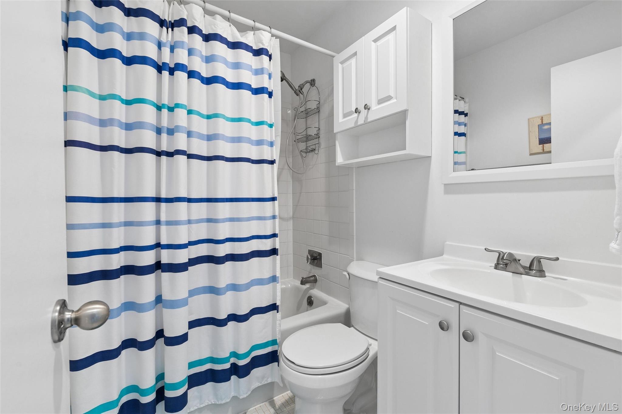 274 Dune Road Unit: 9