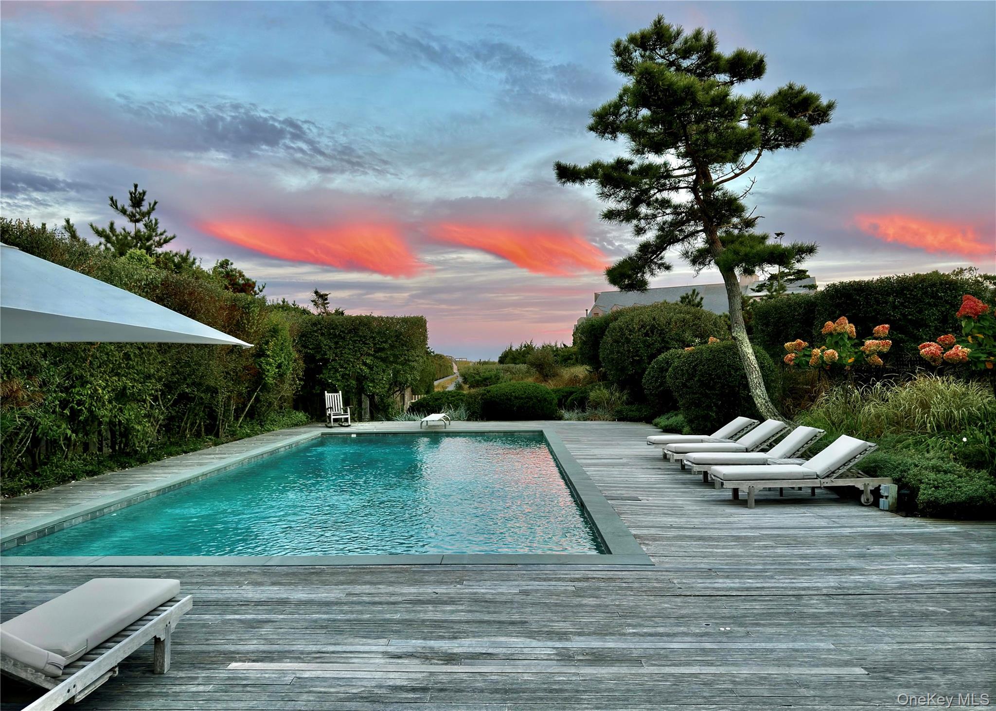 162 Dune Road