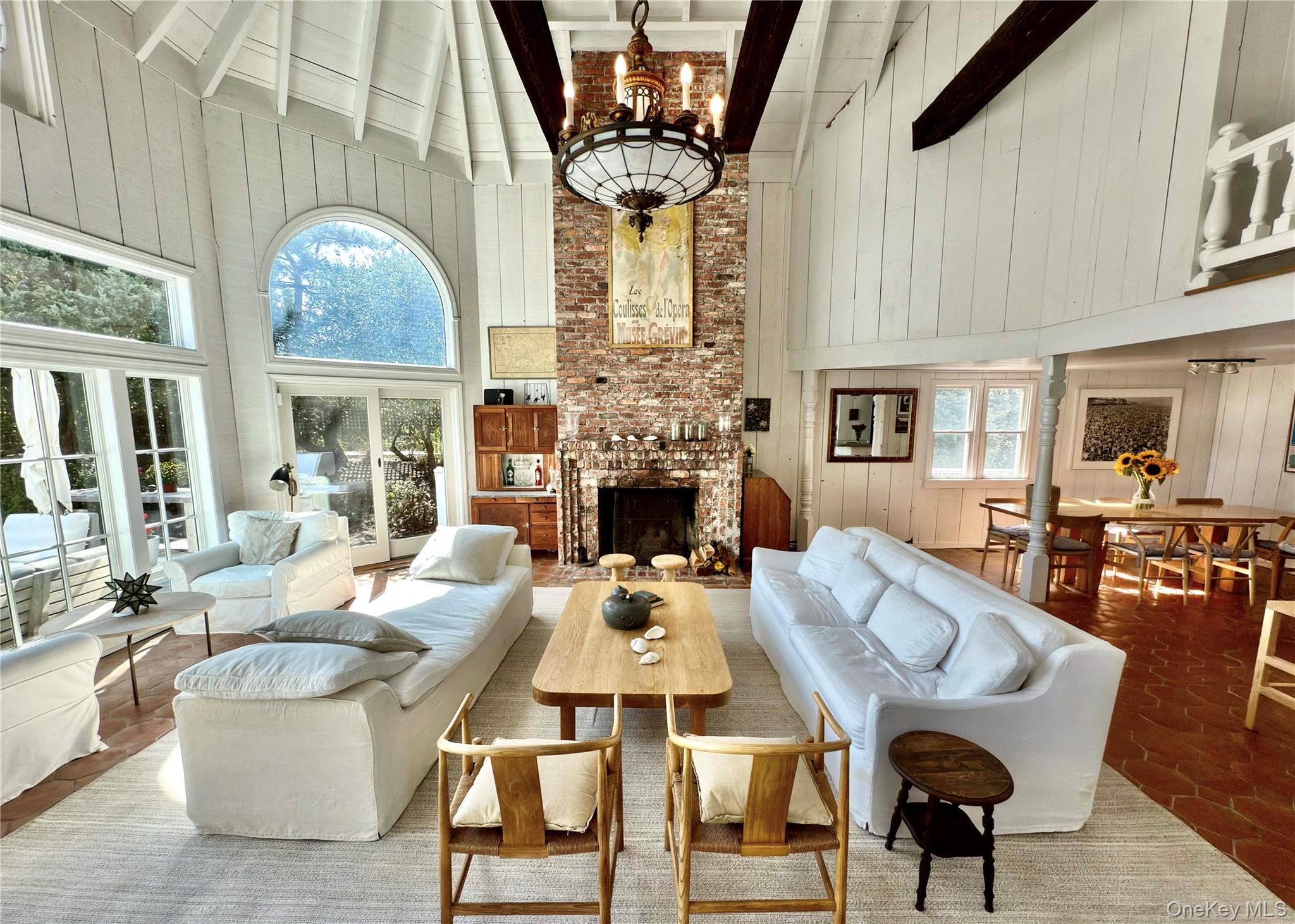 162 Dune Road