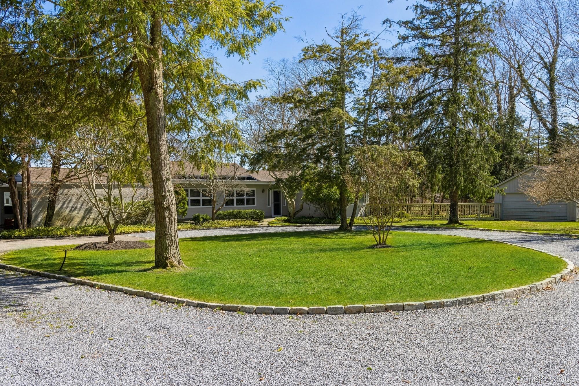 29 Alden Lane