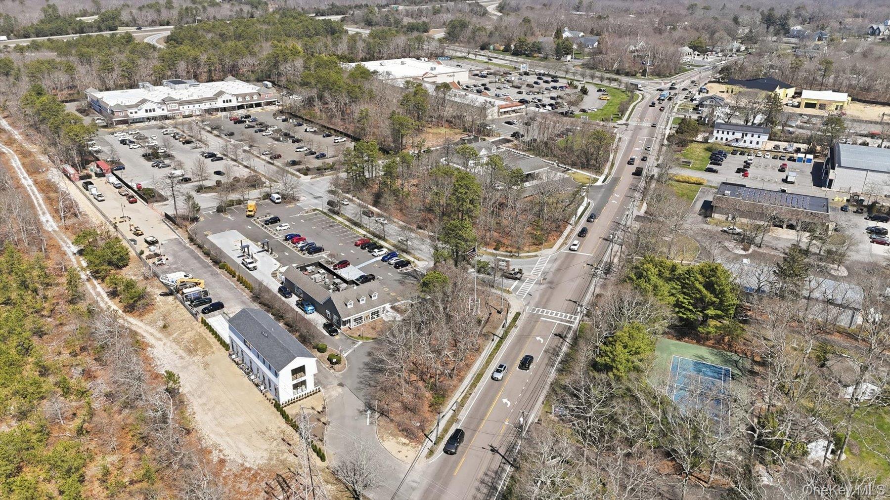 200 W Montauk Highway Unit: 1st Floor Unit 1B