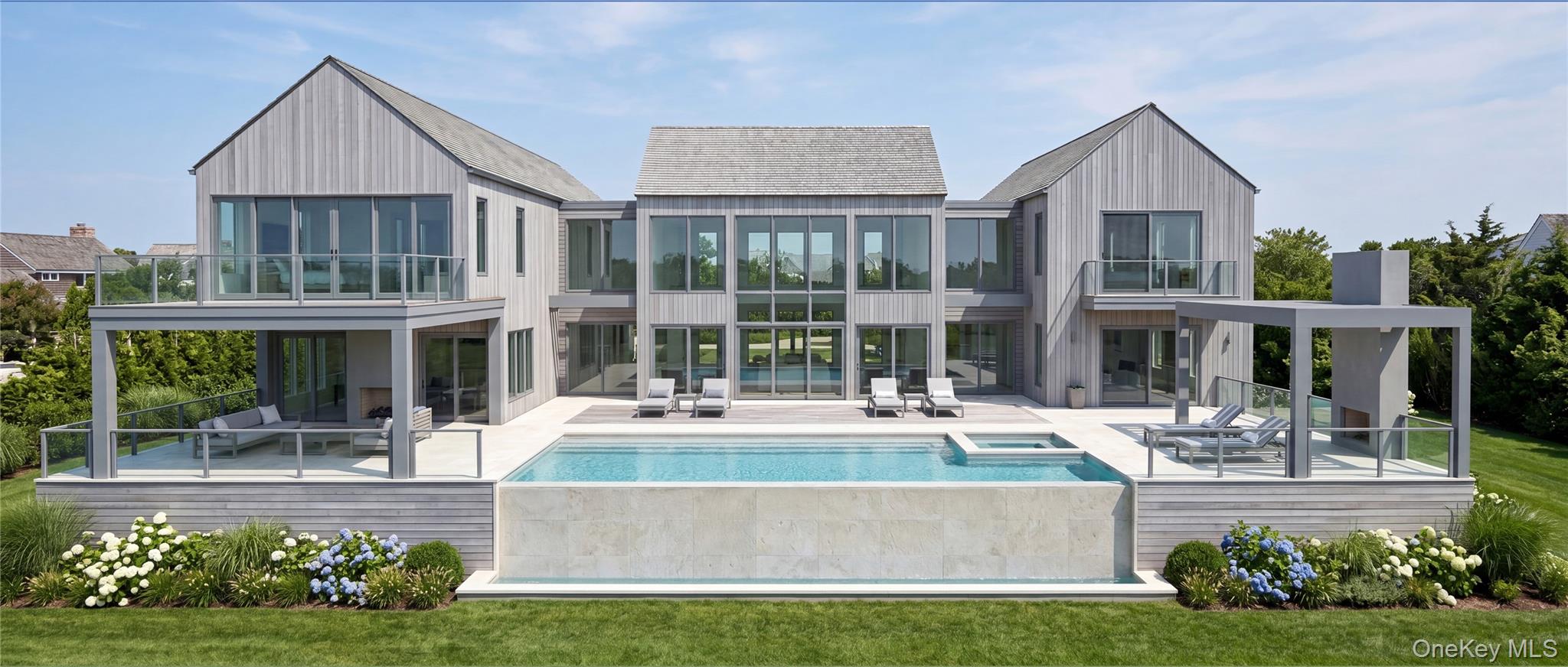 11 Pine Tree Lane