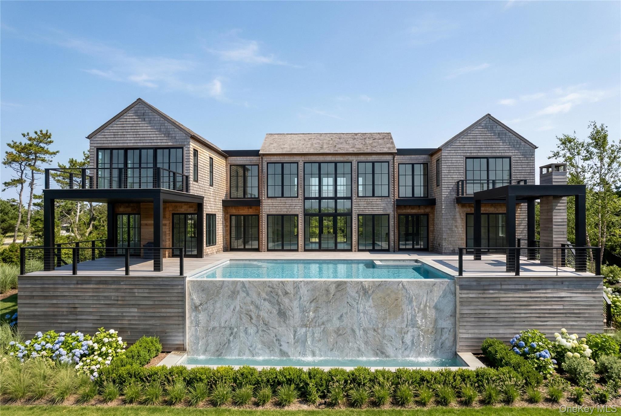 11 Pine Tree Lane