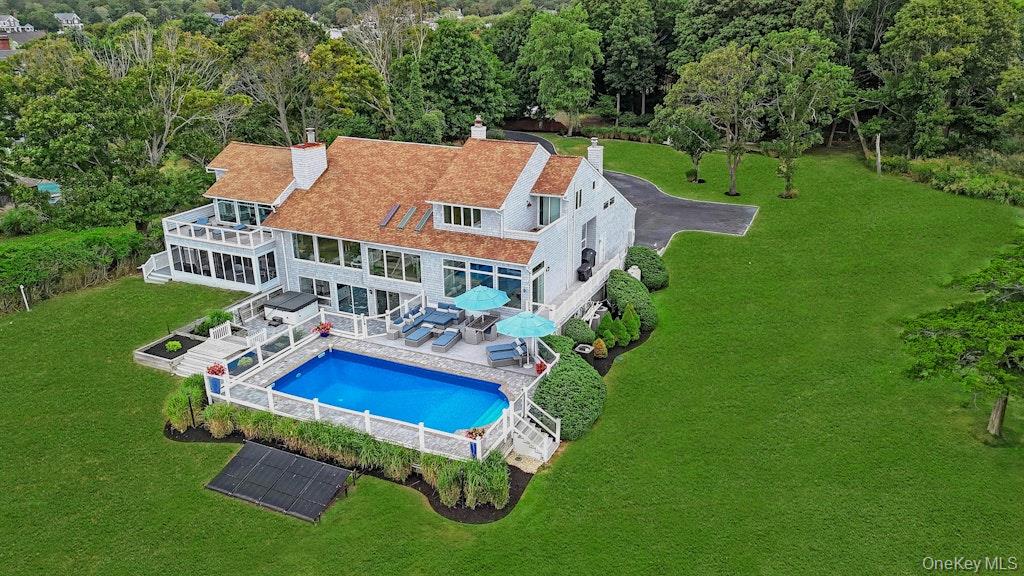 11 Convent Lane