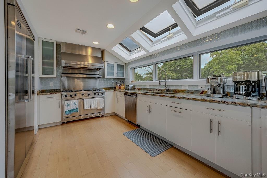 11 Convent Lane