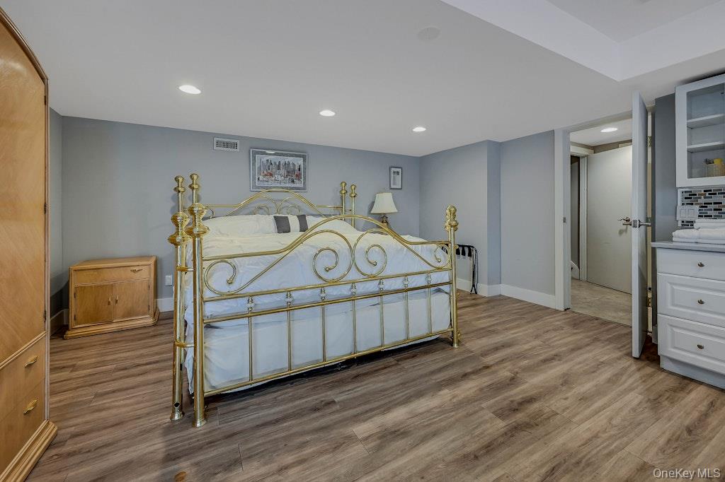 11 Convent Lane