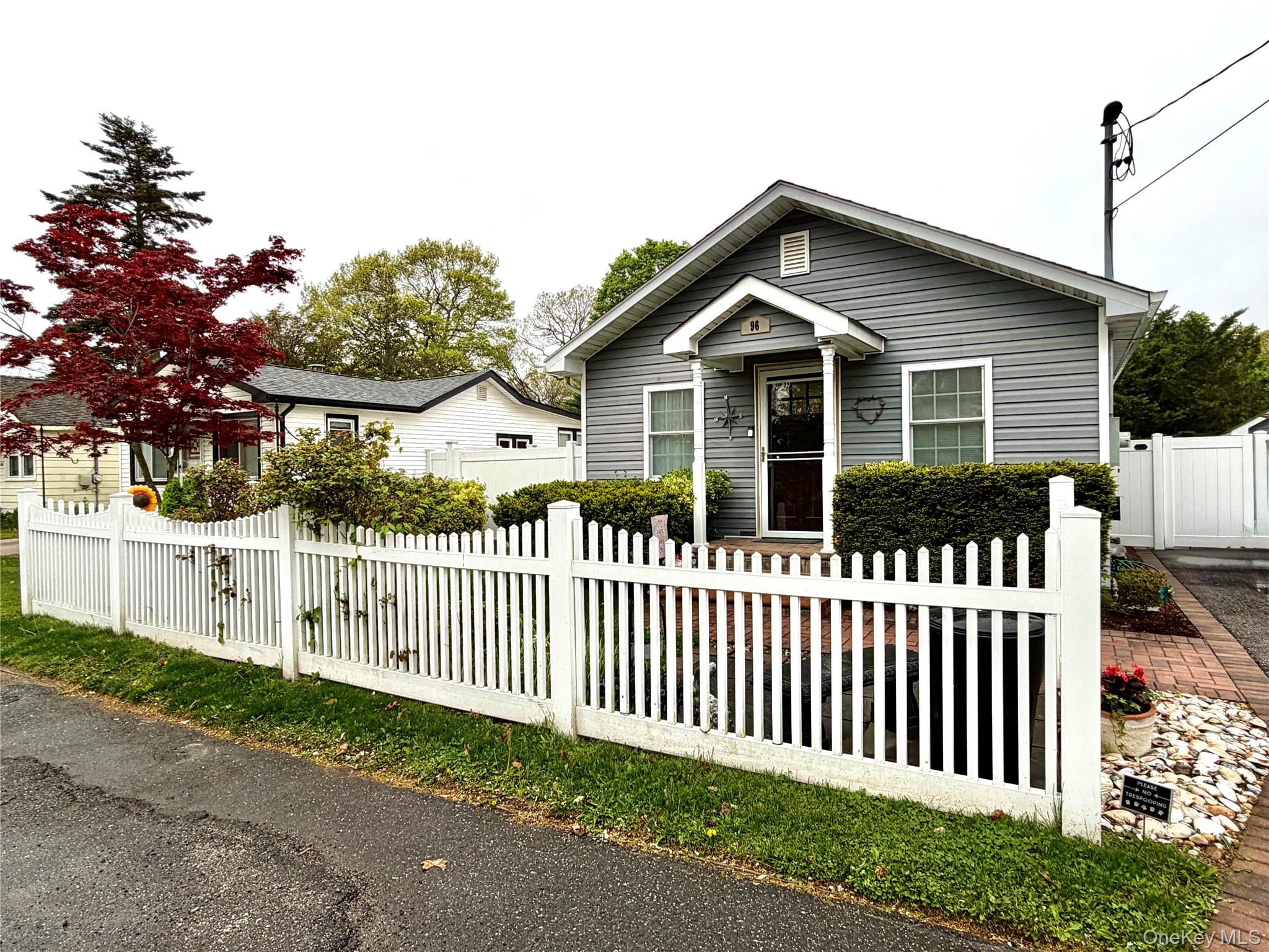 96 Pleasure Avenue