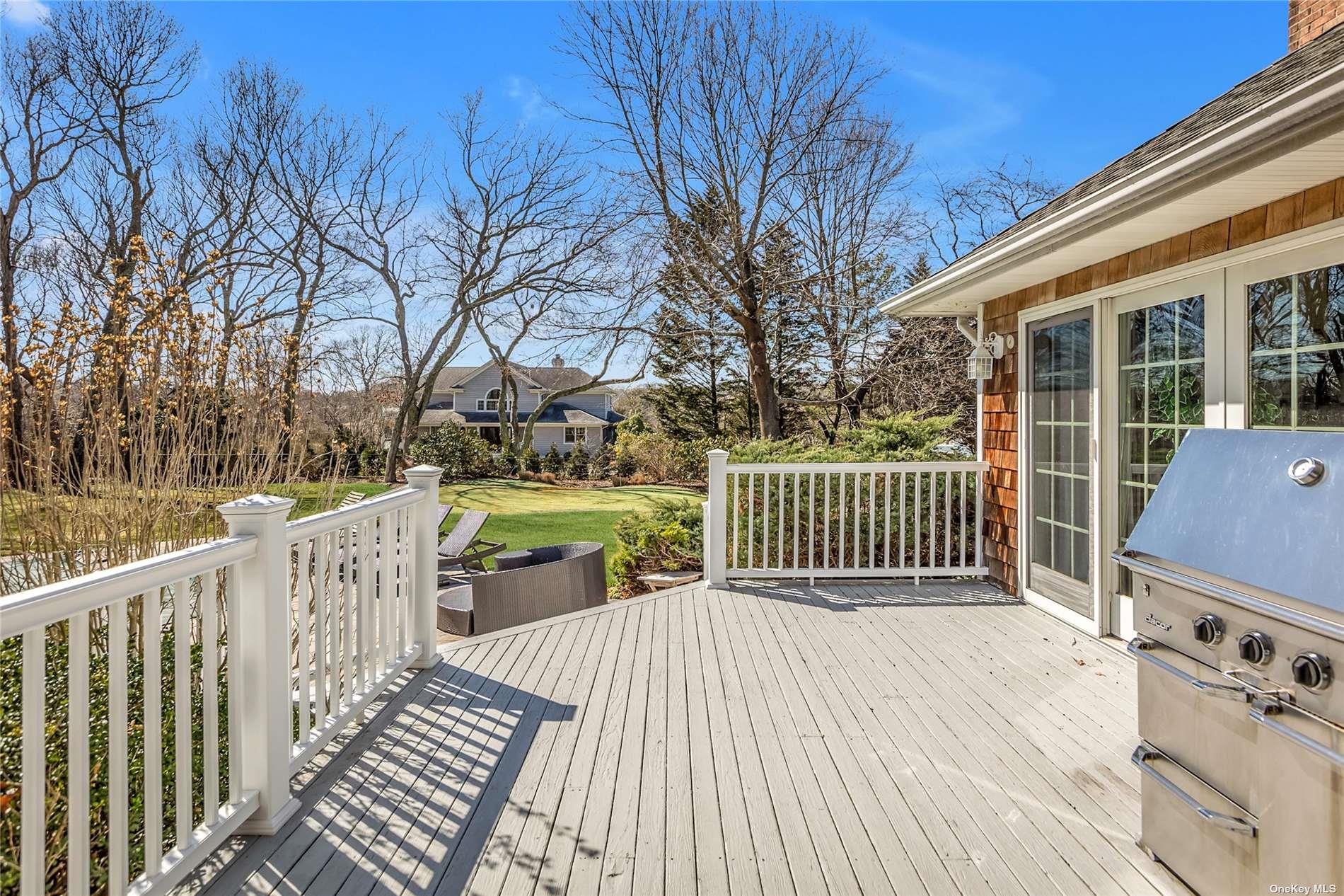 3 Pine Grove Court