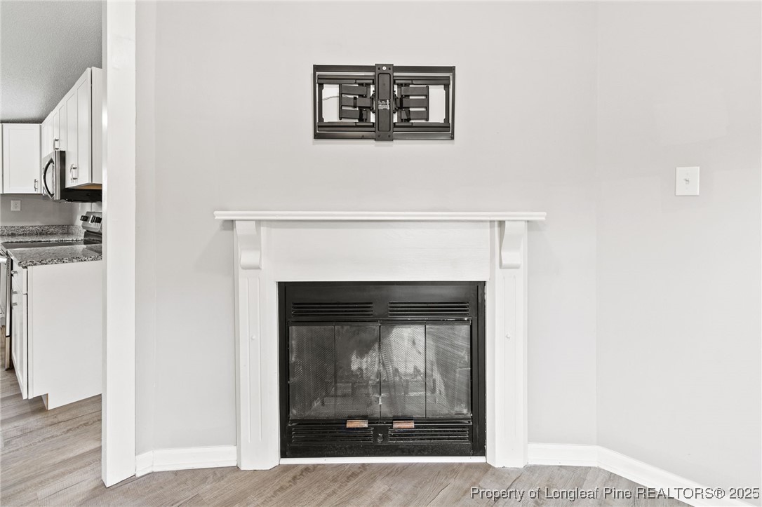 364 Valley Forge Way S