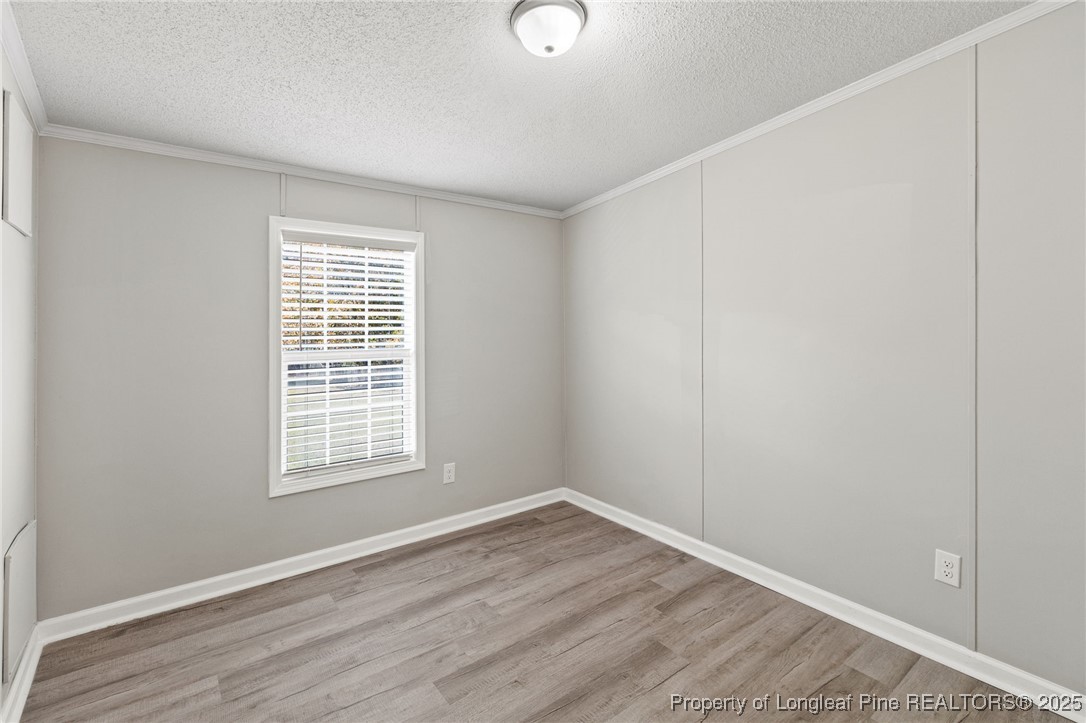 364 Valley Forge Way S