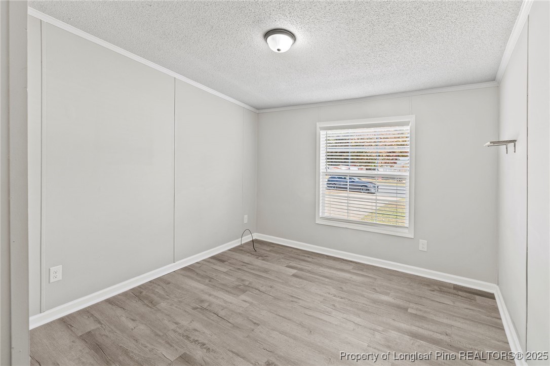 364 Valley Forge Way S