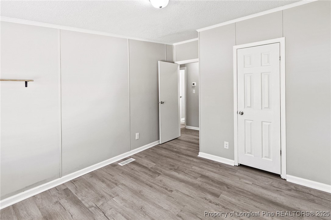 364 Valley Forge Way S