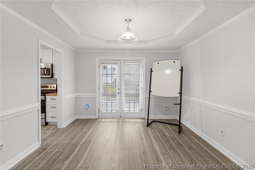 5587 Ashgrove Drive