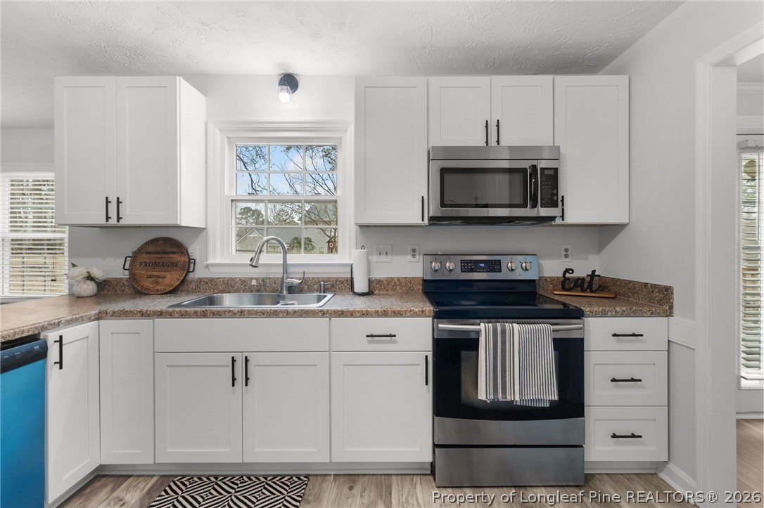 5587 Ashgrove Drive
